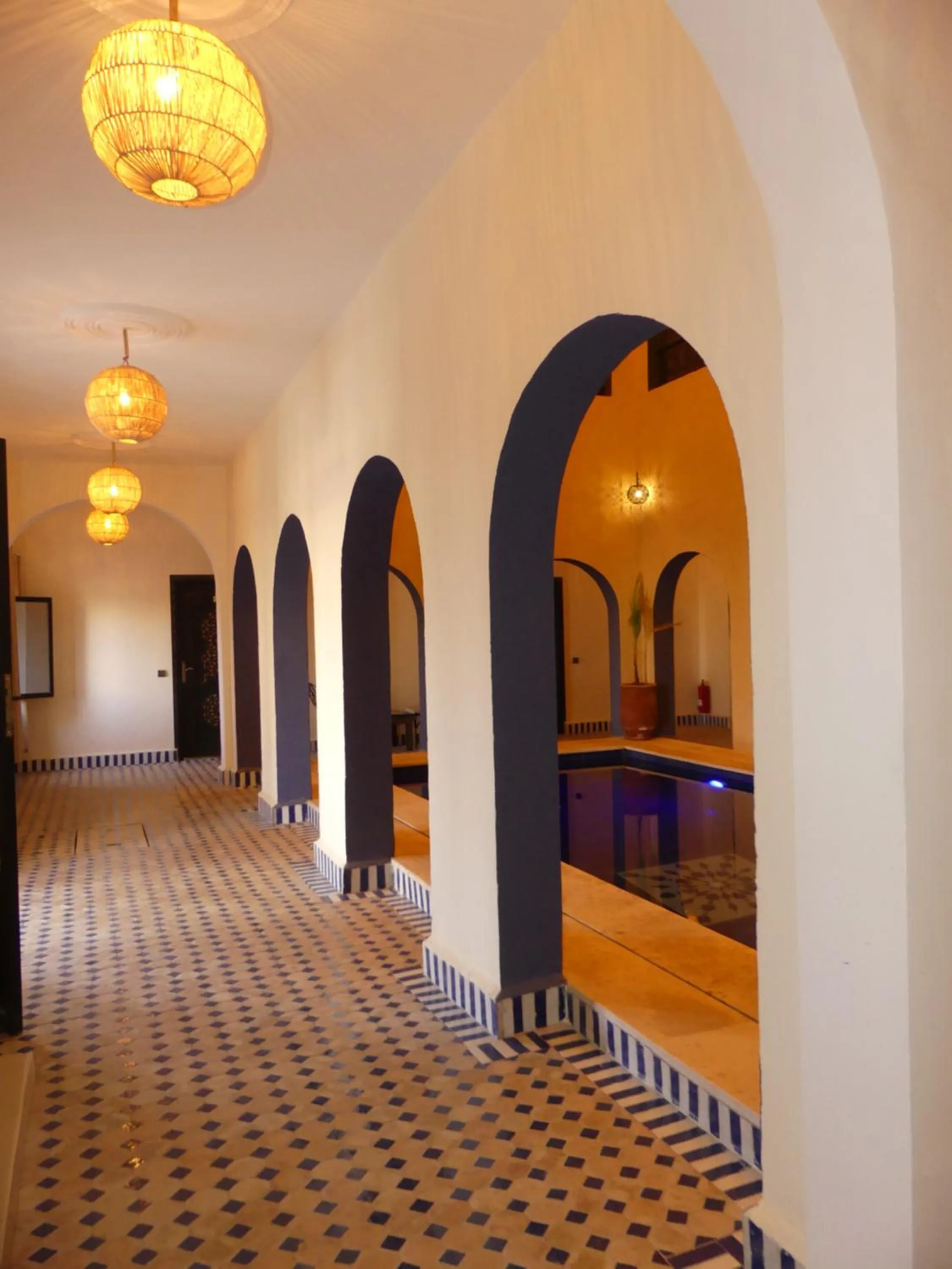 Pool view in Riad La Luna