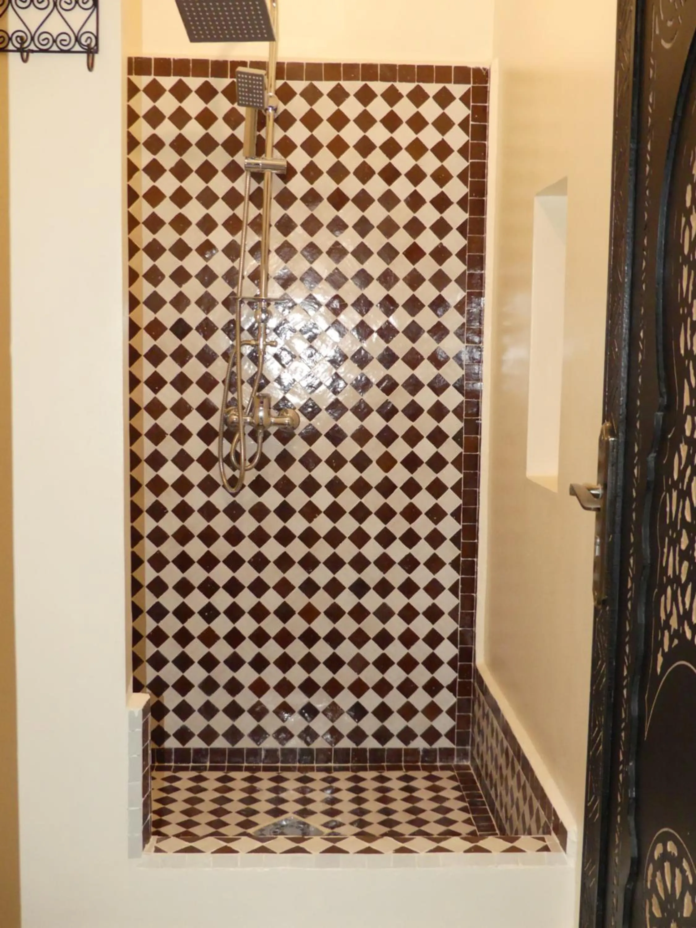 Shower in Riad La Luna