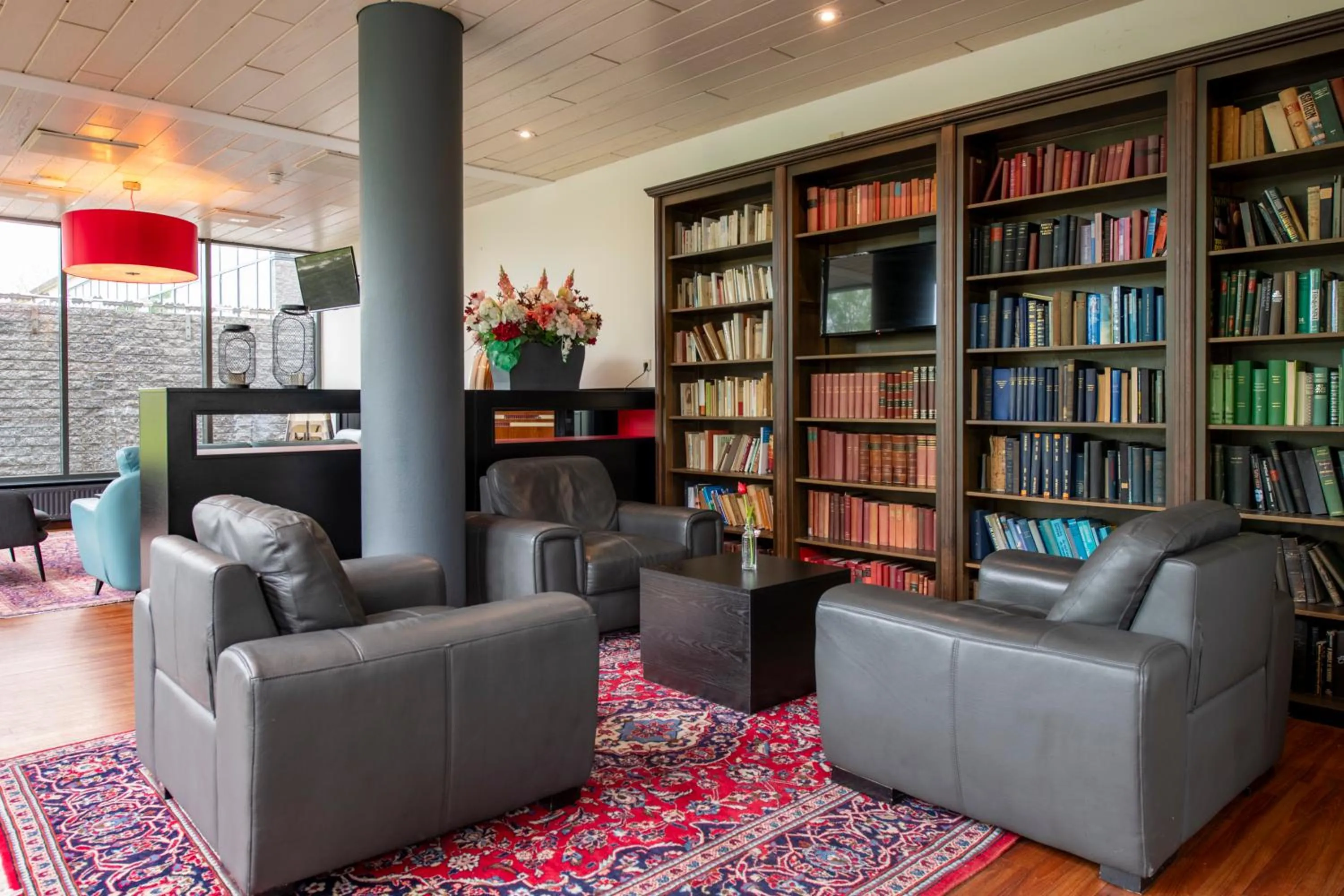 Seating area in Bastion Hotel Almere