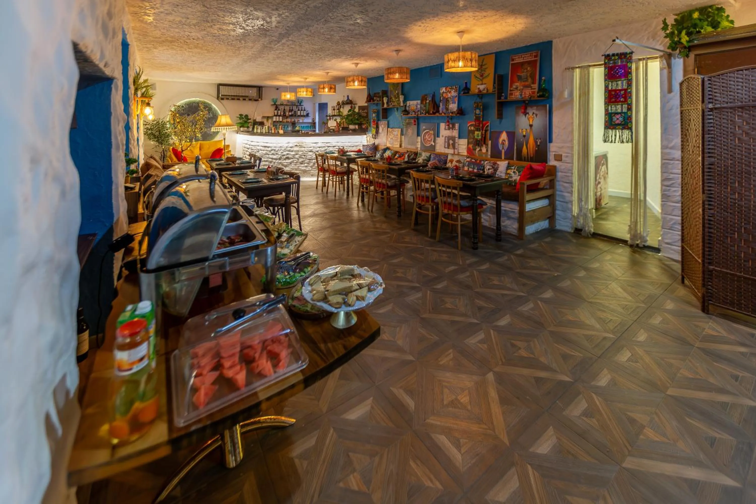 Breakfast in Hillside City Center Hotel