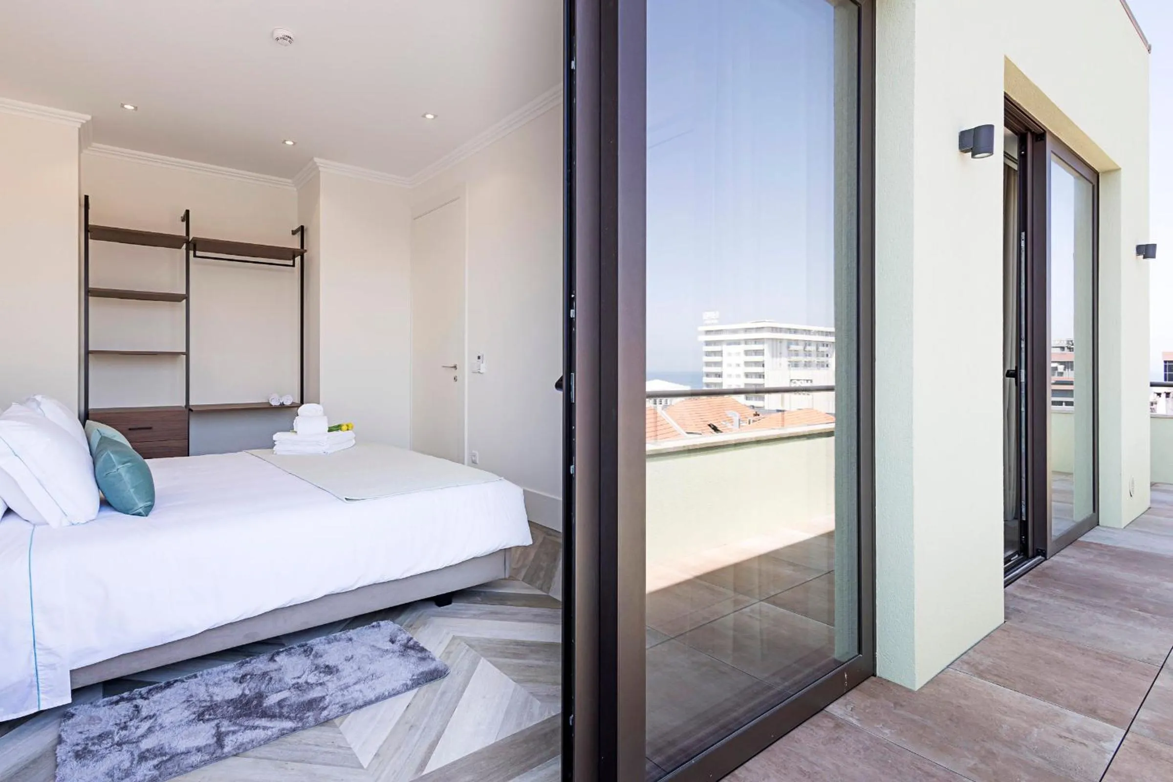 Bed in 19 Nineteen Suites - Espinho