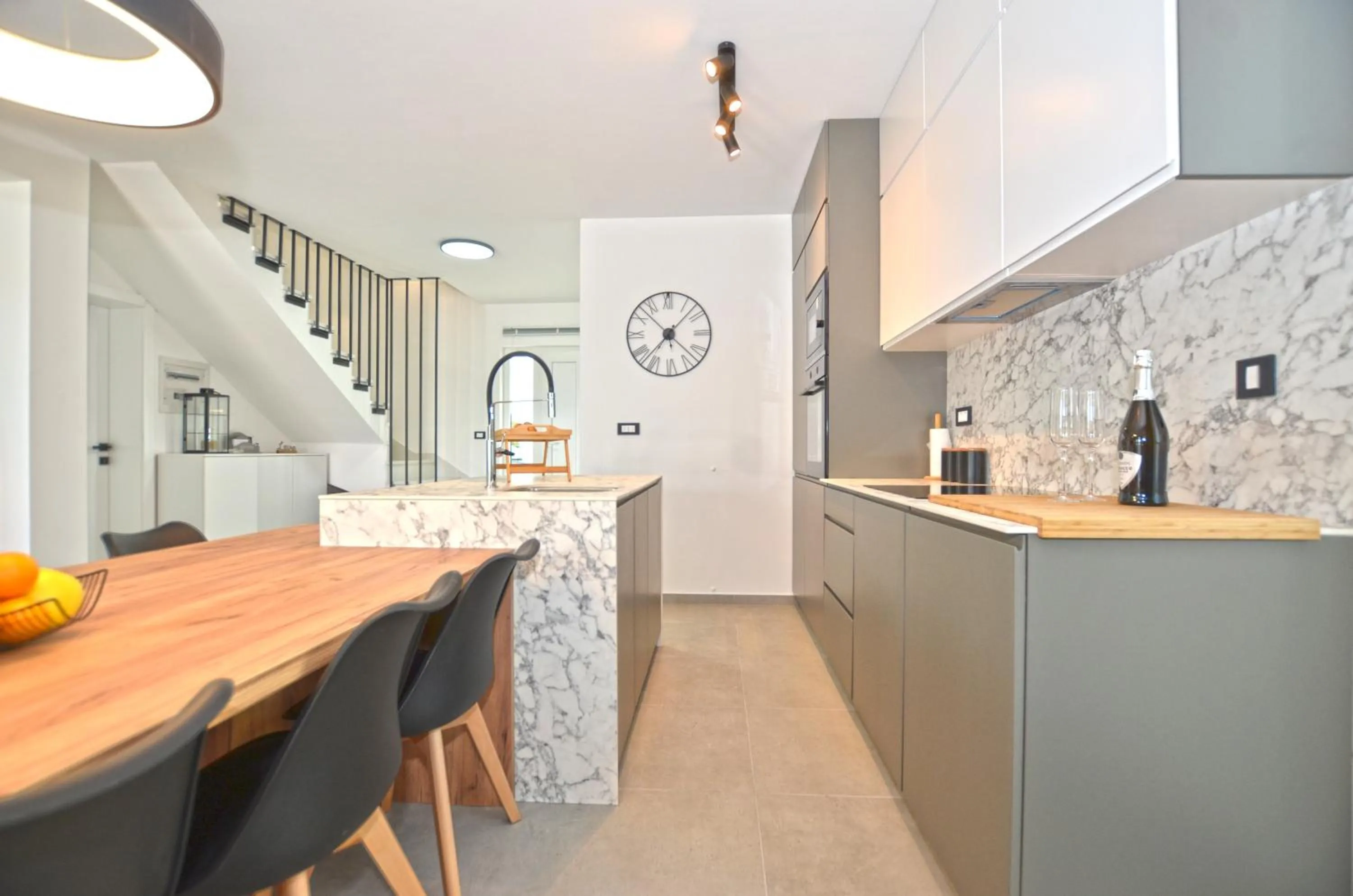 Kitchen or kitchenette in Villa 5H