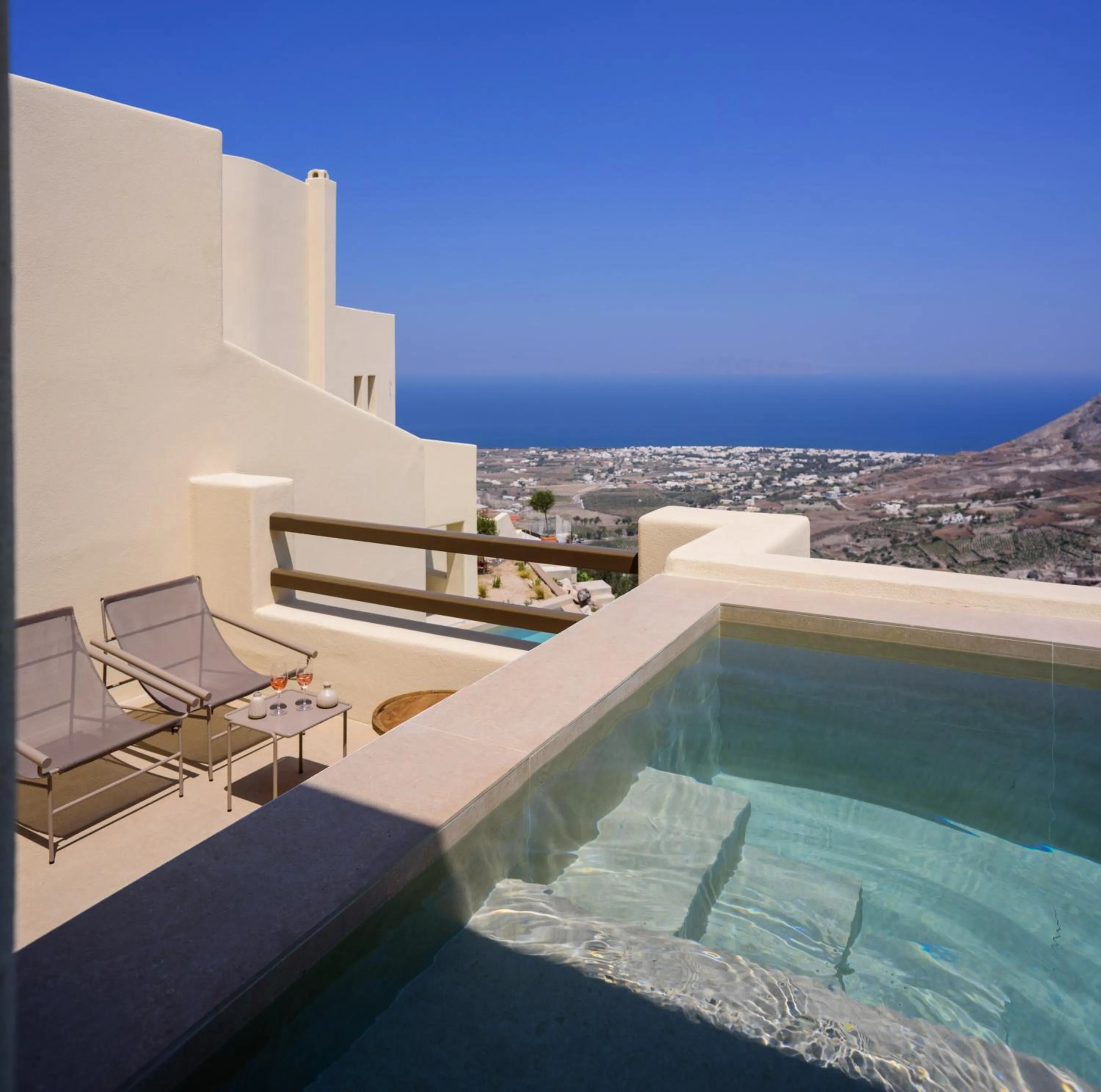 Patio in Elessa Hotel