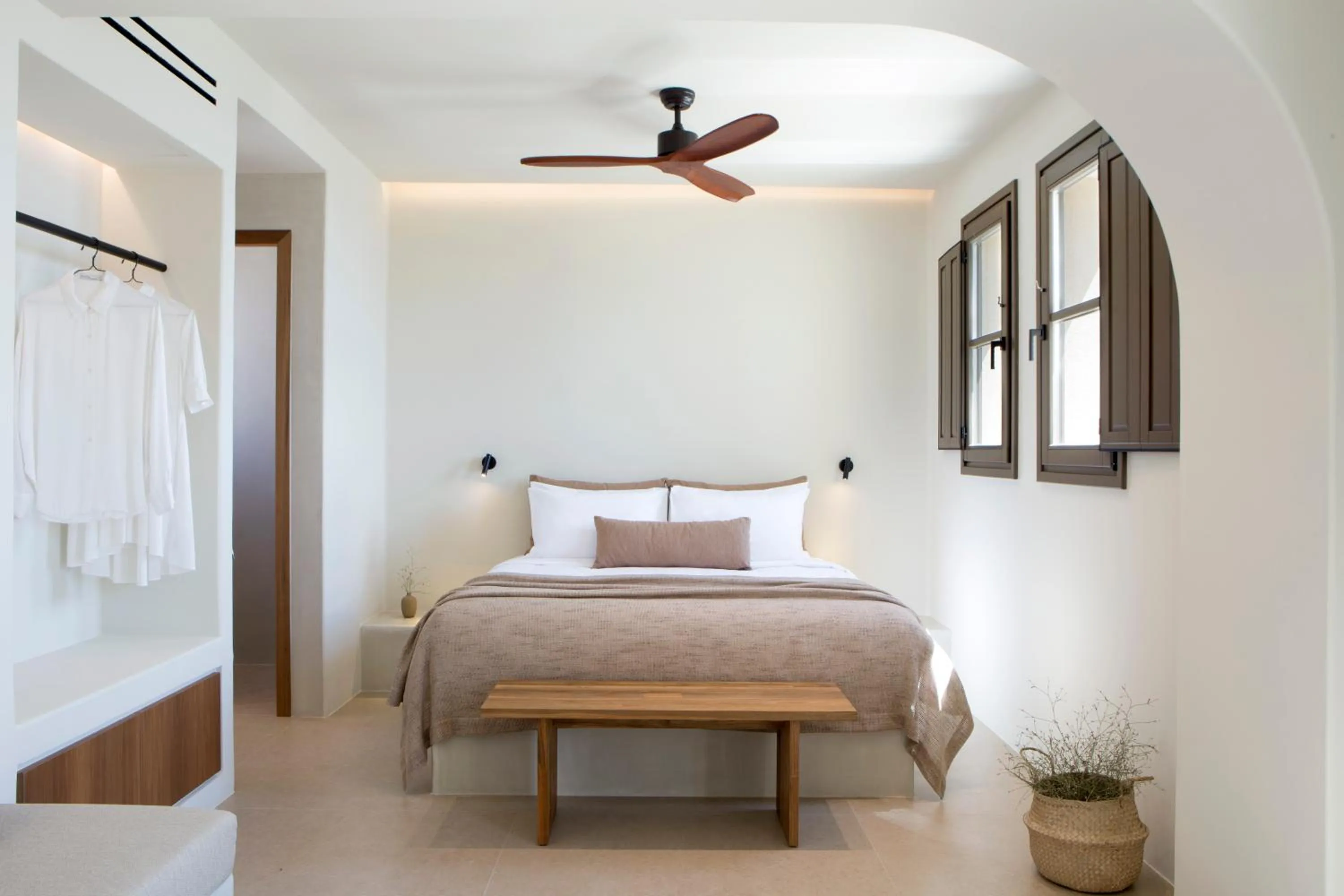 Decorative detail, Bed in Elessa Hotel