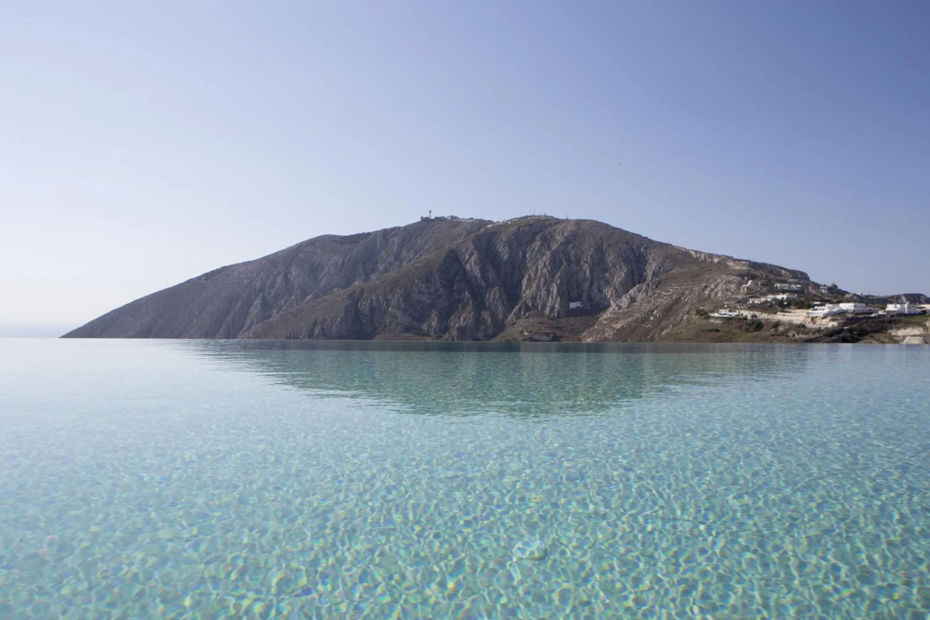 Swimming pool in Elessa Hotel