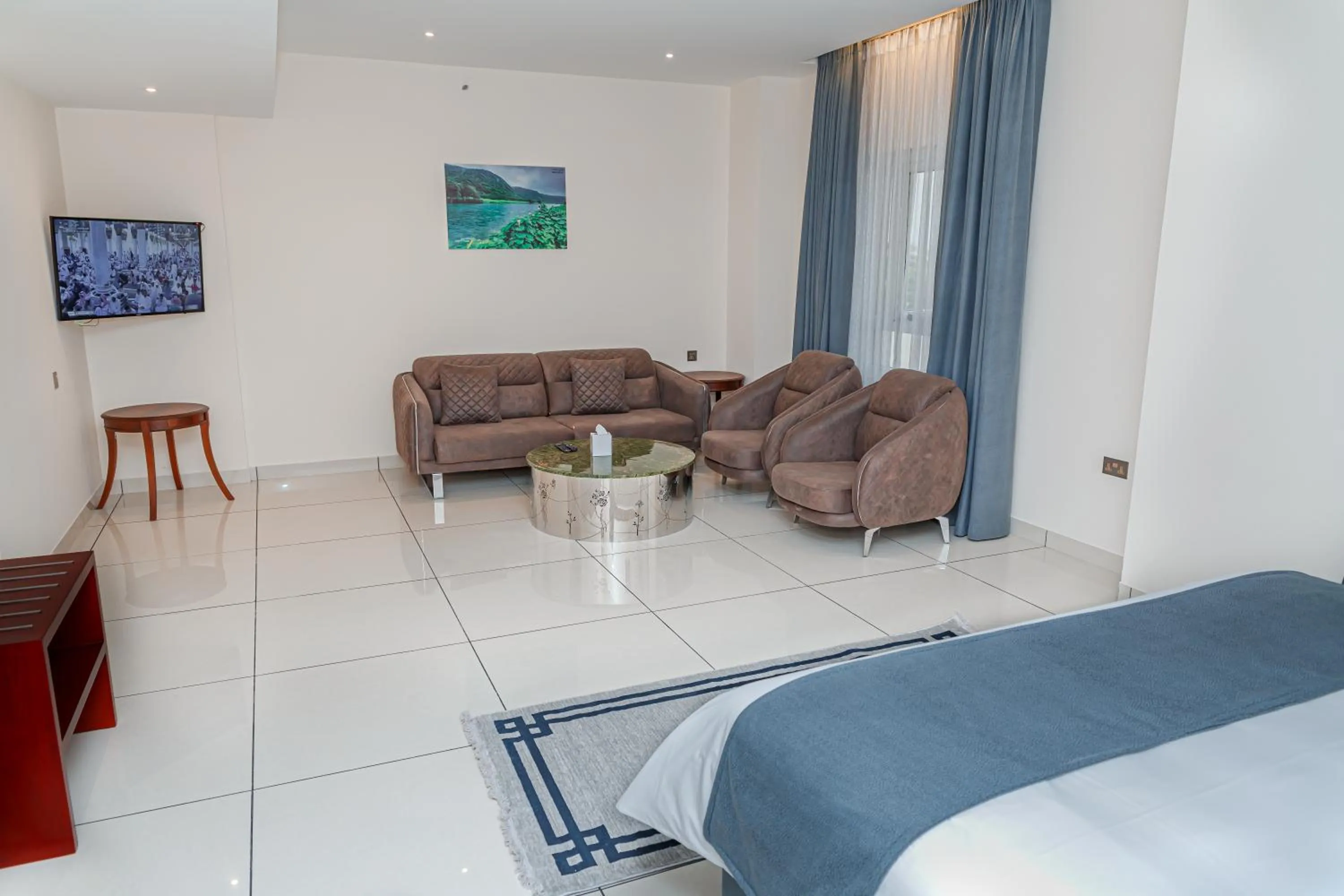 TV and multimedia, Bed in Salalah International Hotel