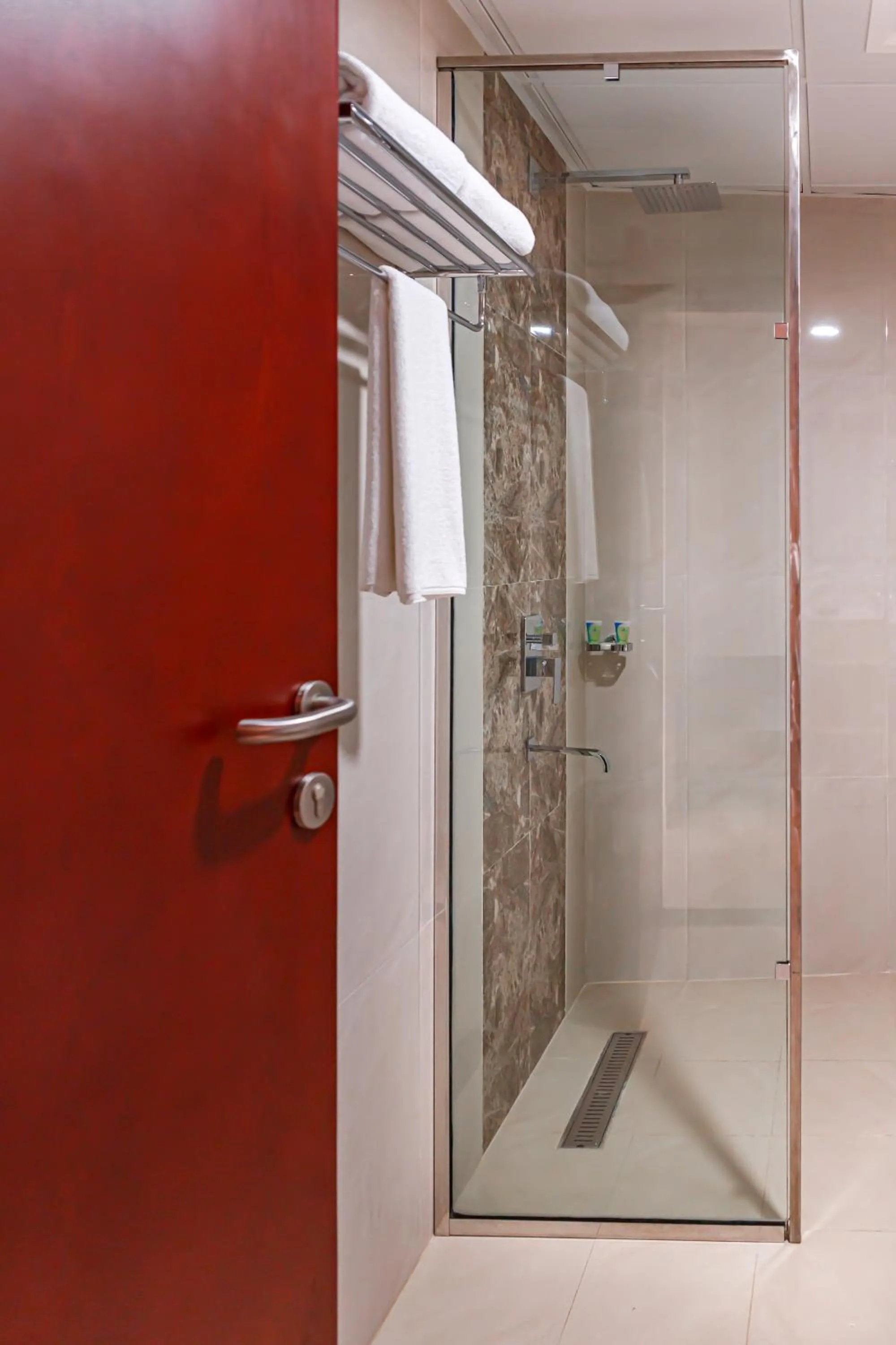 Shower in Salalah International Hotel