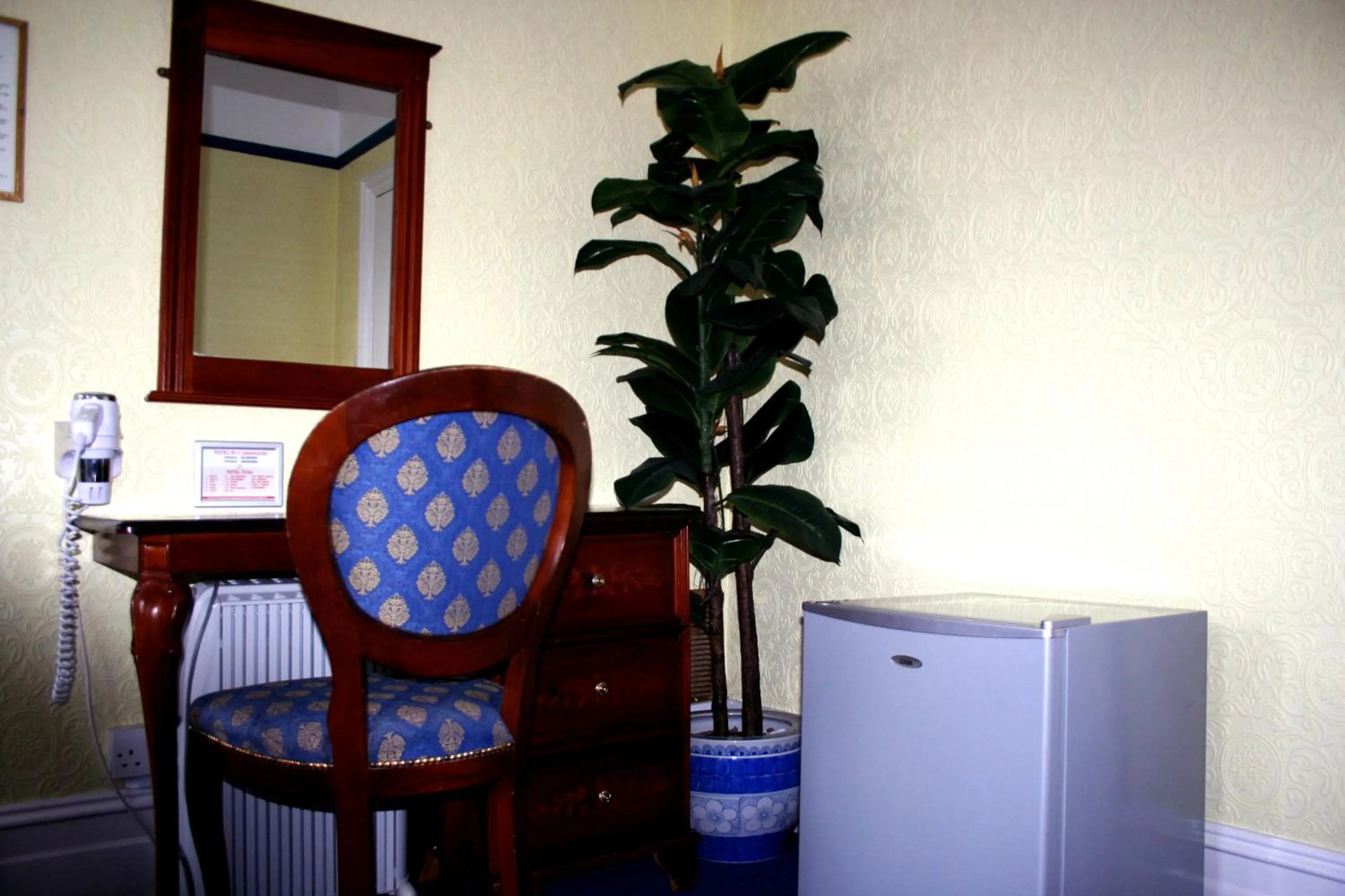 Other in Ilfracombe House Hotel - near Cliffs Pavilion