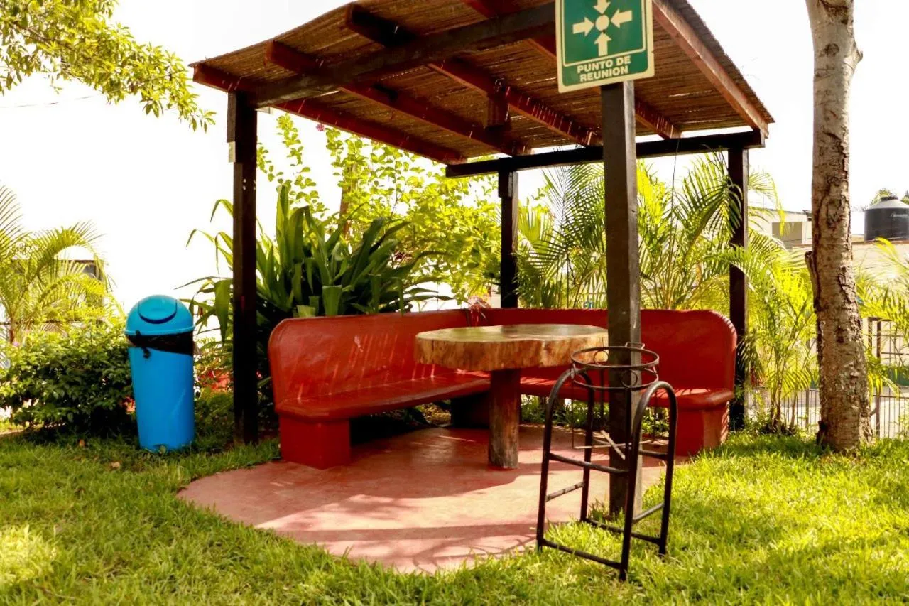 Hotel Rivera Del Mar