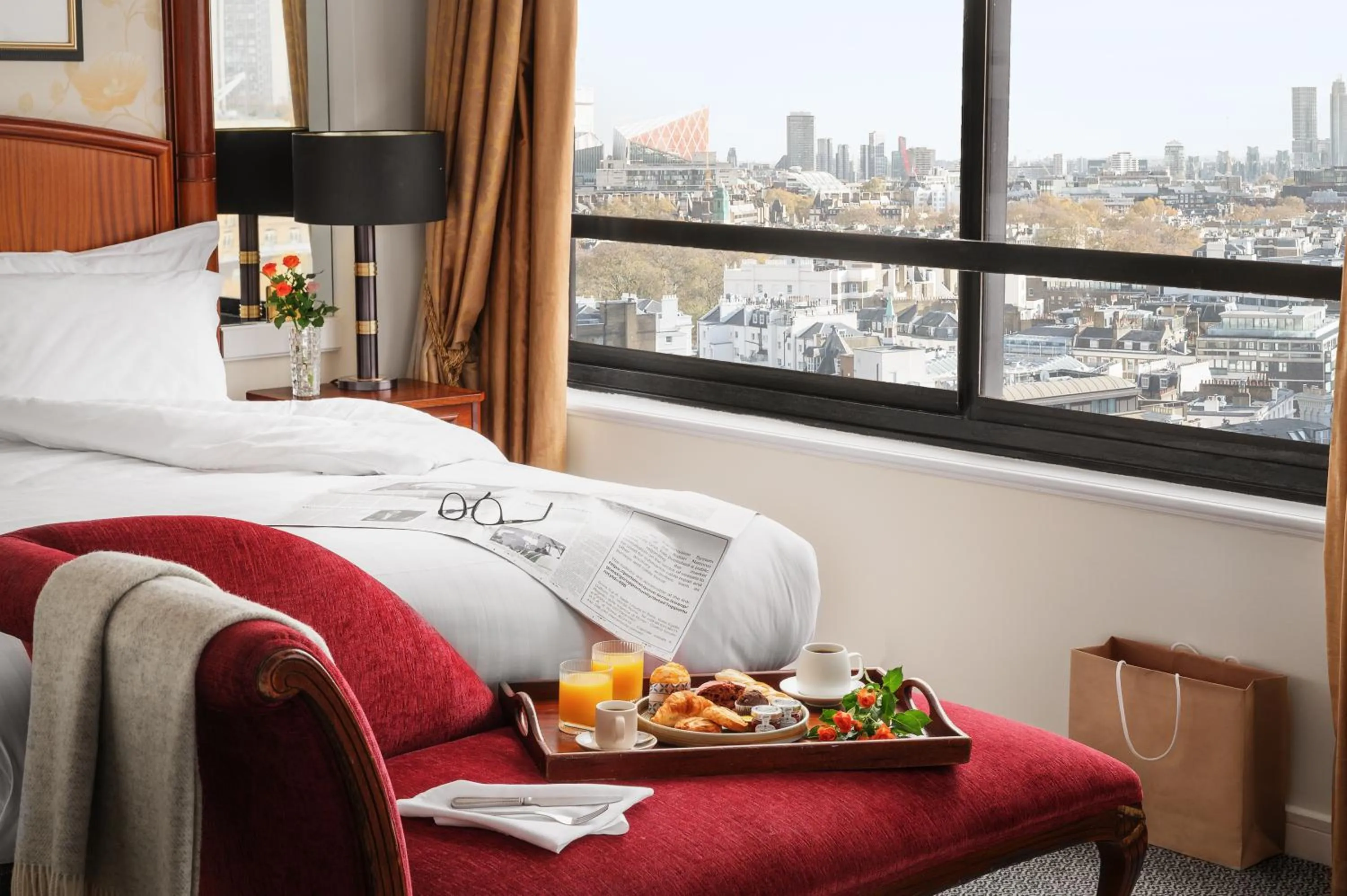 Breakfast, Bed in Millennium Hotel London Knightsbridge