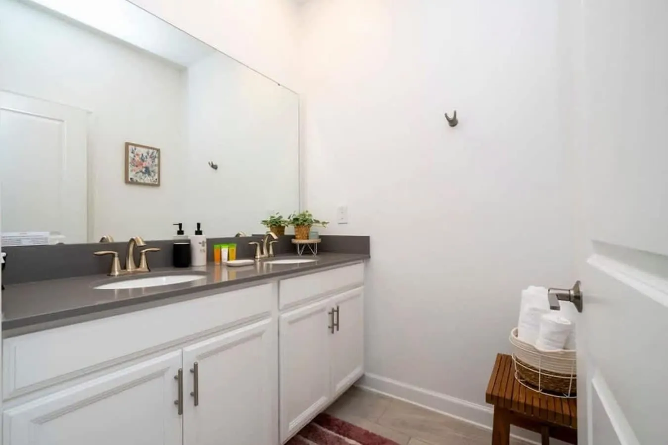 Splendid 5Bd Close to Disney at Storey Lake 4251