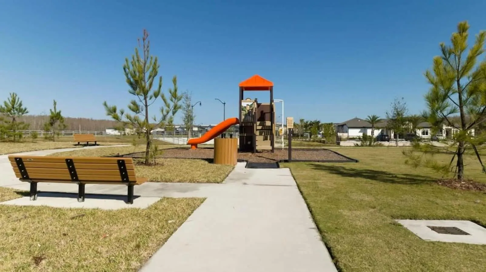 Gorgeous 4 Bd w Pool at Storey Lake Resort 4277