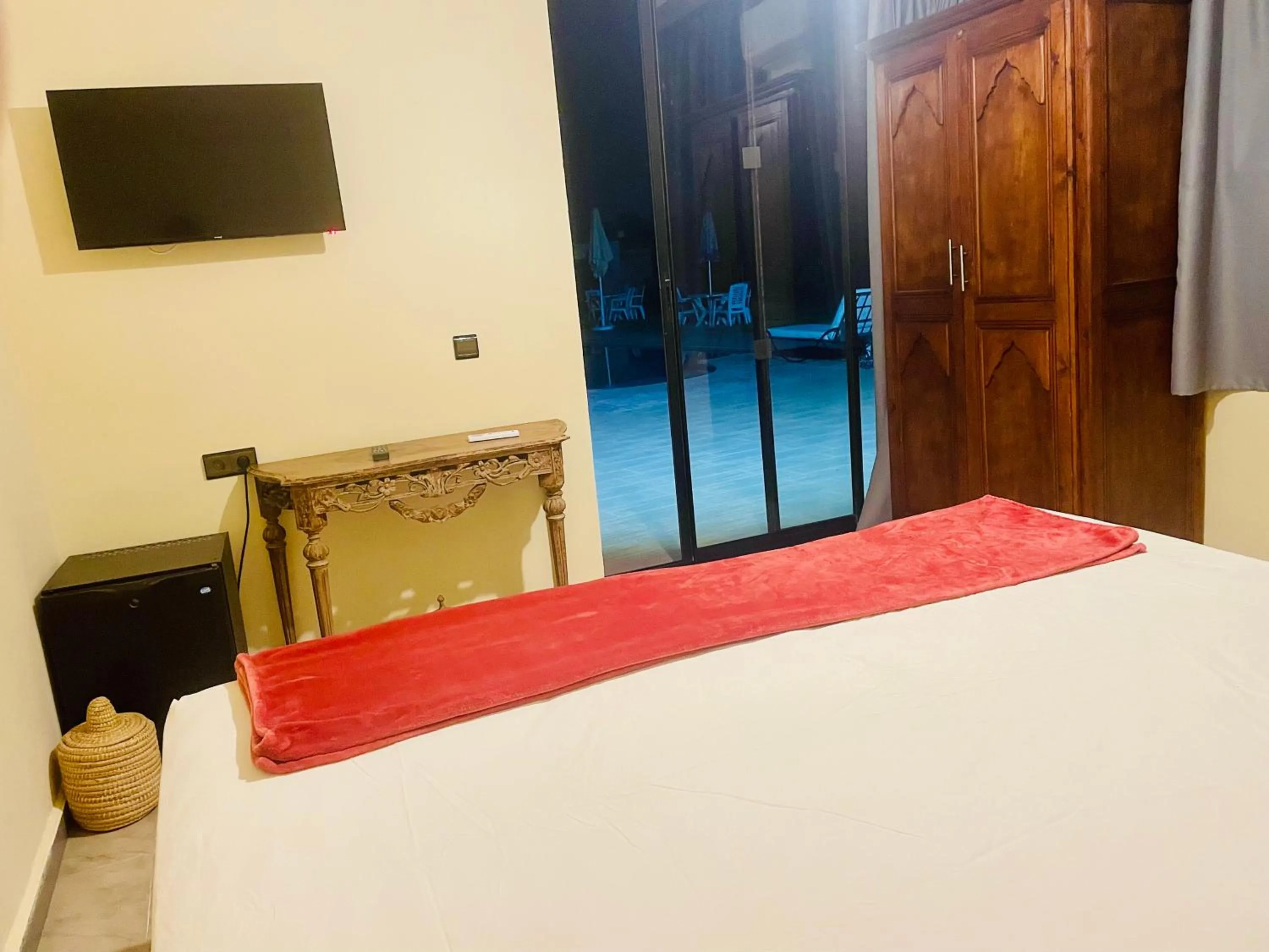 Bed in Villa Baddi Marrakech