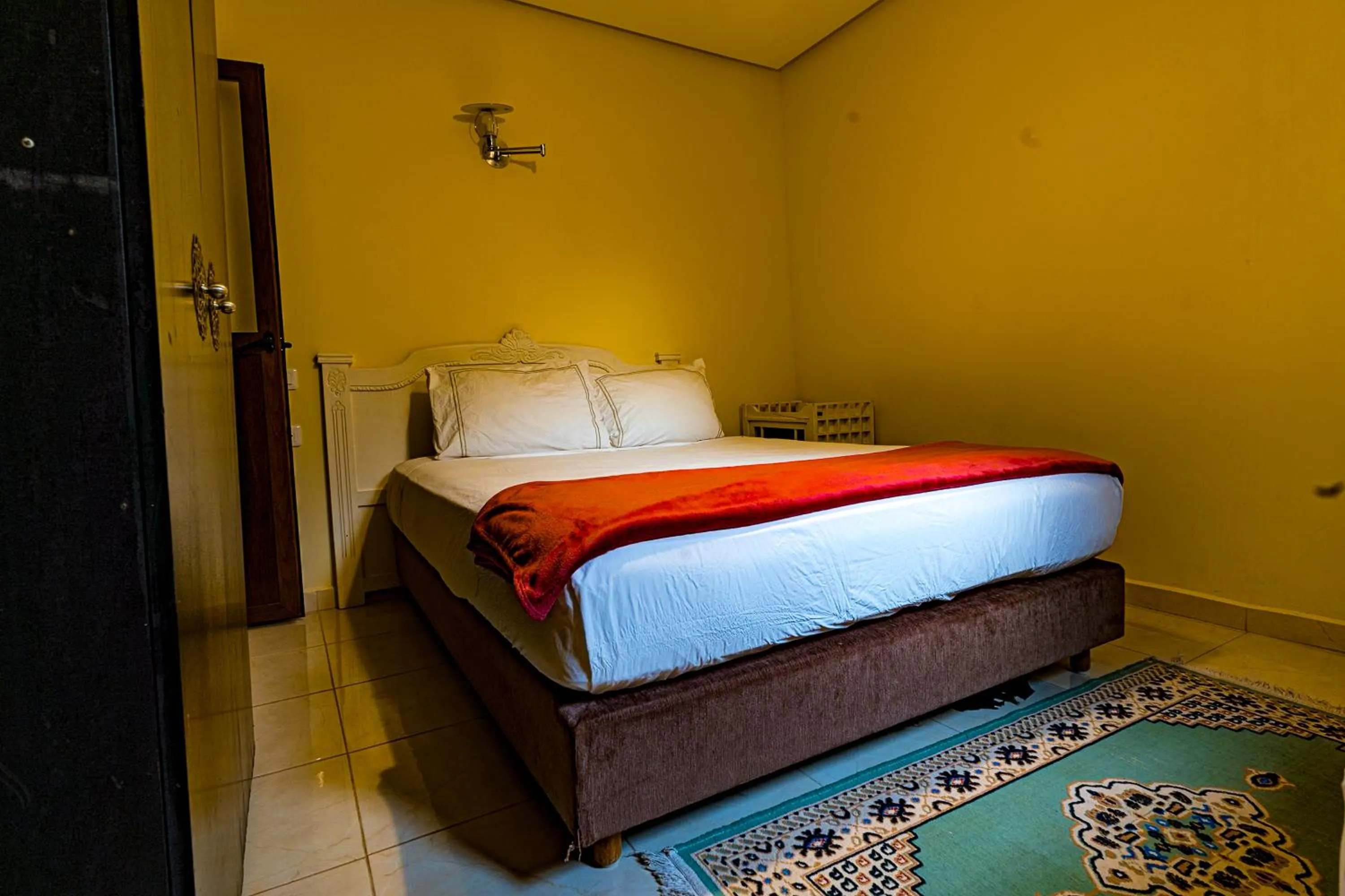 Bed in Villa Baddi Marrakech