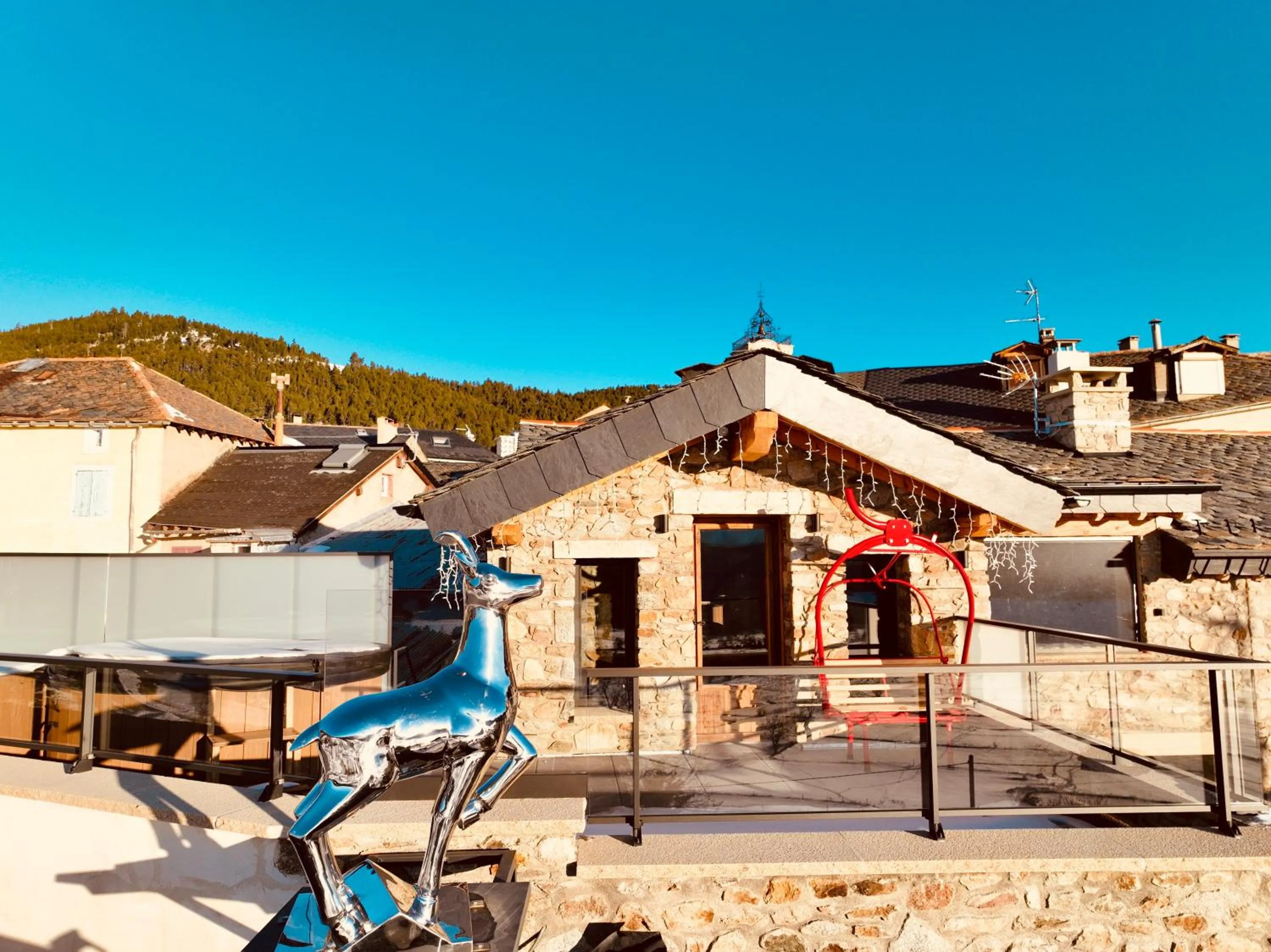 Patio in Le Refuge Cal Chalon , chalet de luxe au cœur du village