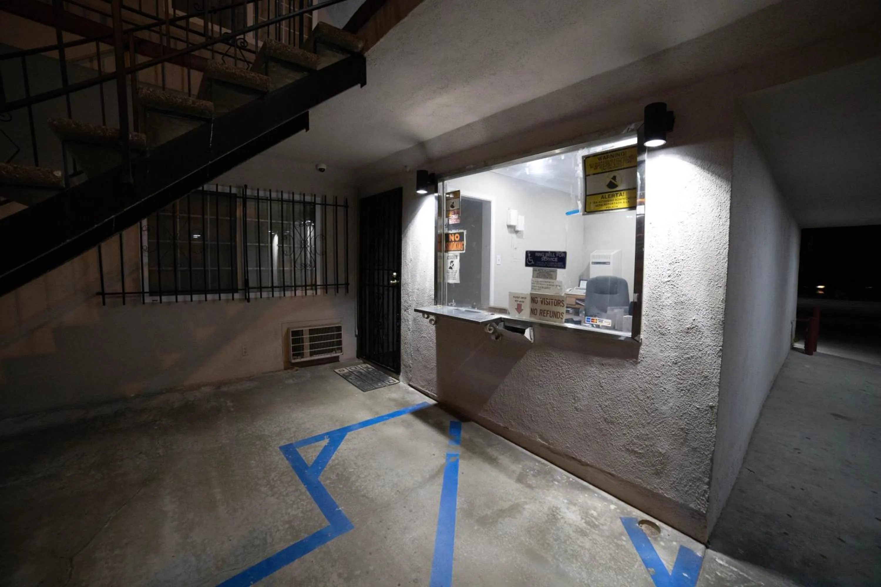 Lobby or reception in Artesia Motor Inn