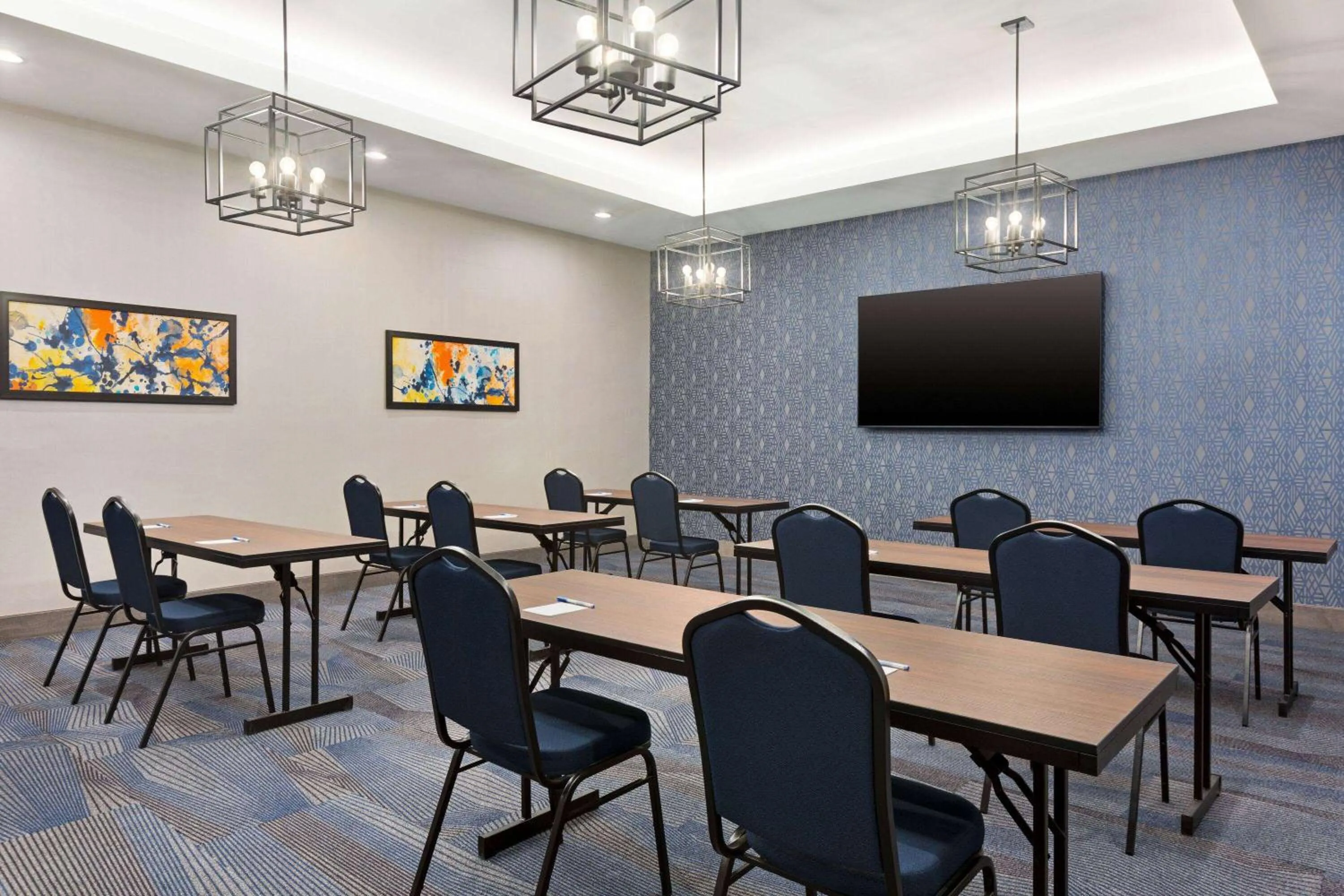 Meeting/conference room in Hawthorn Extended Stay by Wyndham Mount Laurel Moorestown