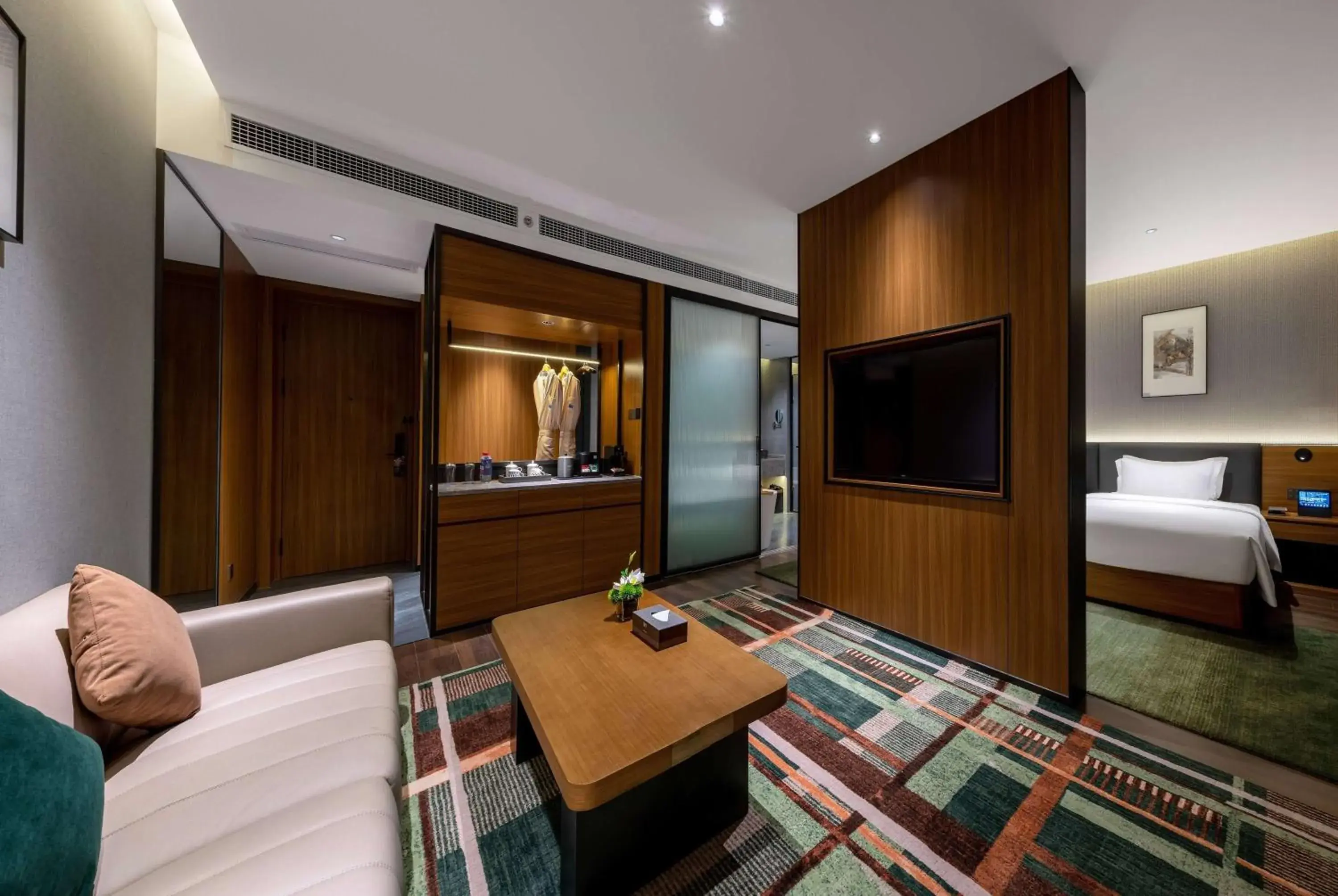 Garden View Twin Room in TRYP By Wyndham Zizhou Garden View Twin Room in TRYP By Wyndham Zizhou