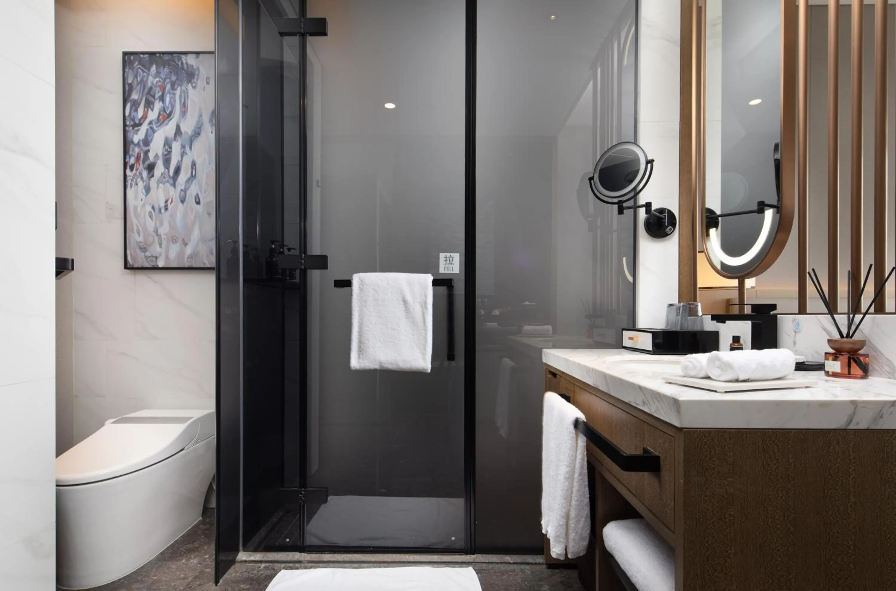 Toilet in Wyndham Garden Shenzhen Longhua