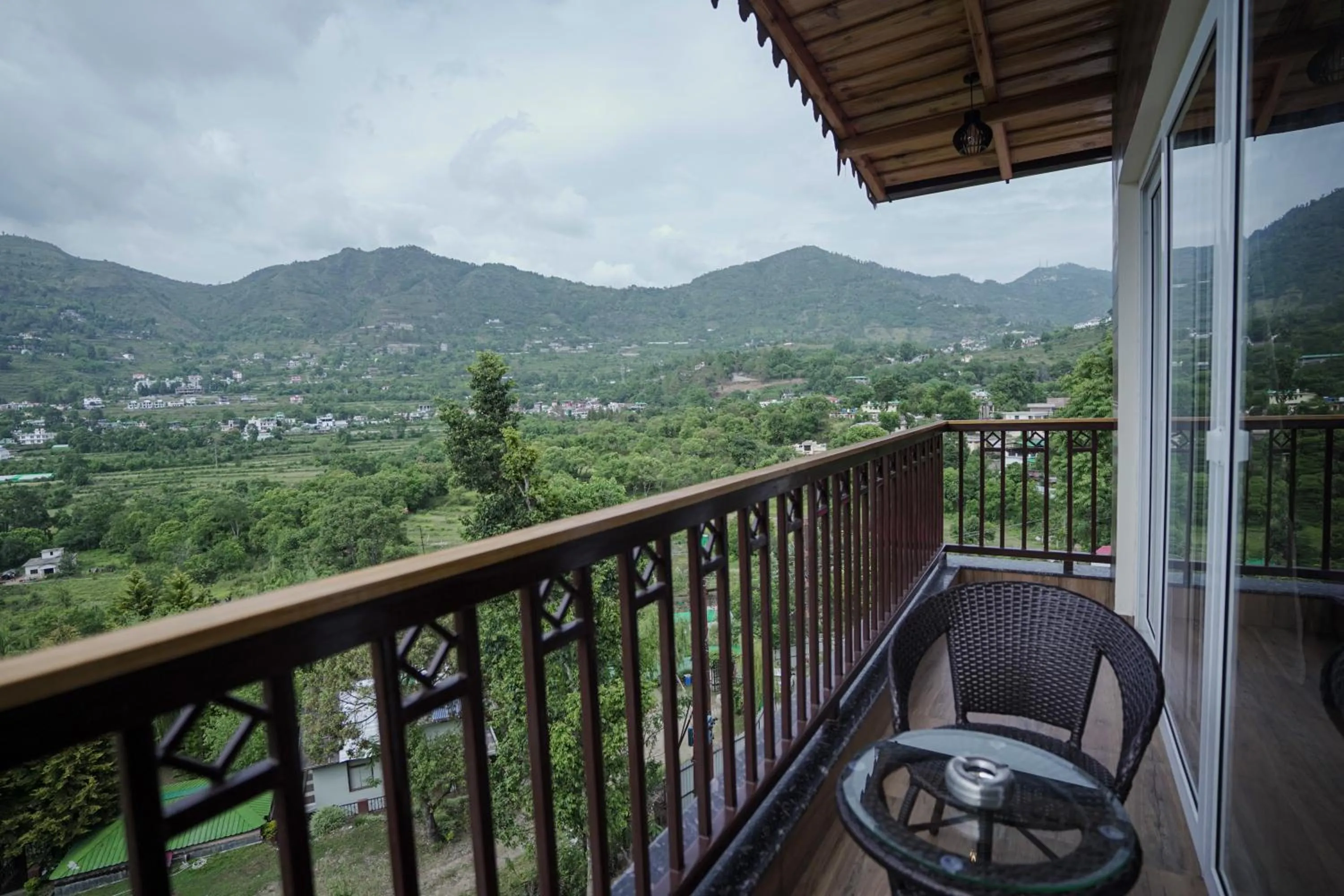 Balcony/Terrace in NIVEDAN HOTEL AND RESORT