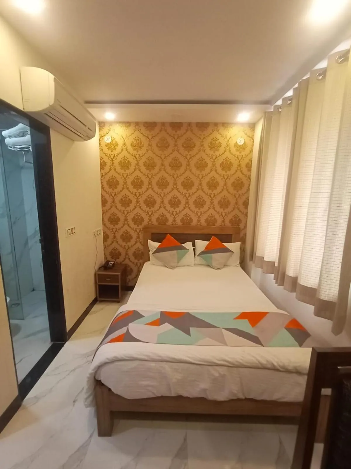 View (from property/room), Bed in Jasoda Heritage Hotel Near Hawa Mahal