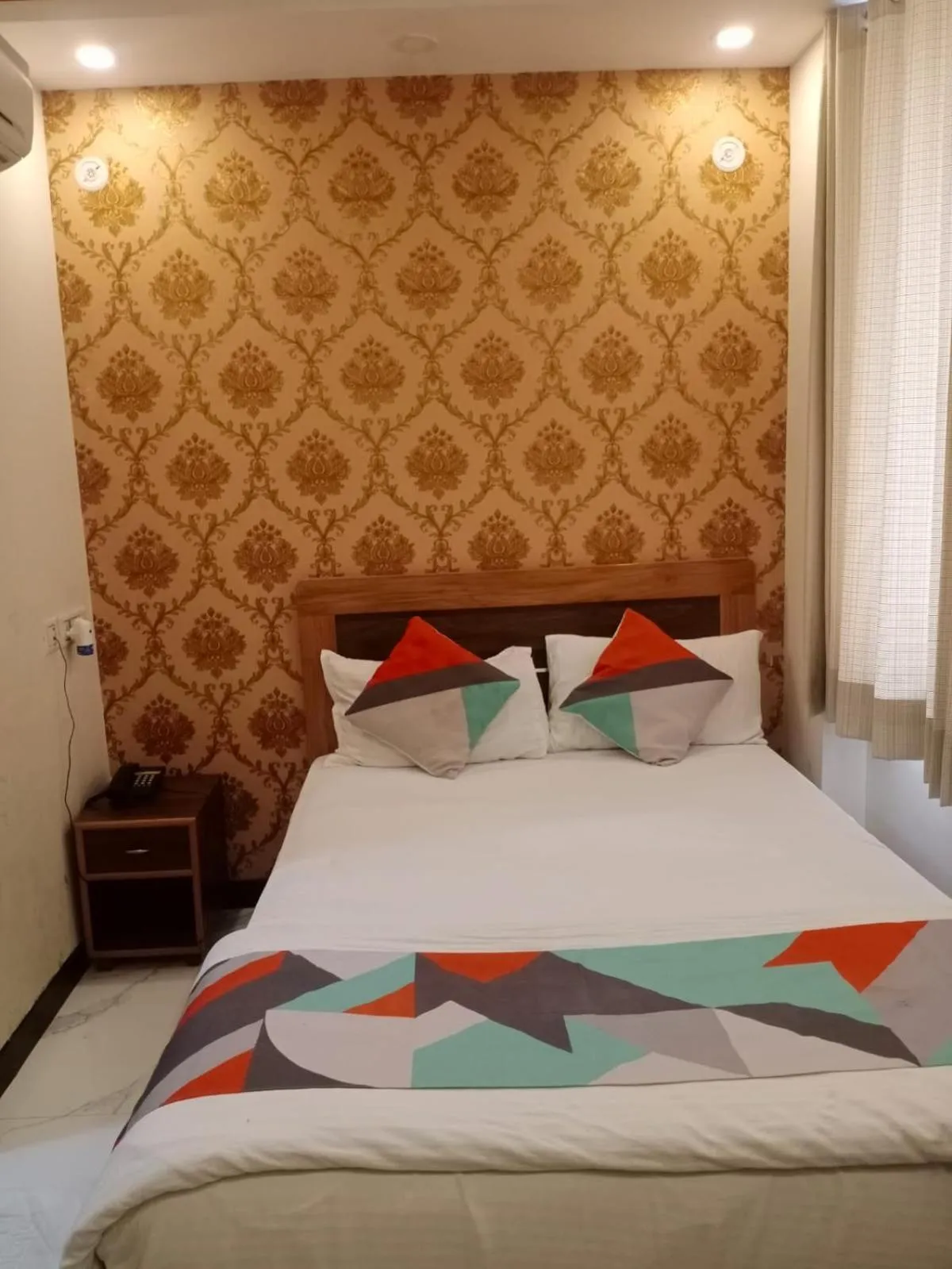 Bedroom, Bed in Jasoda Heritage Hotel Near Hawa Mahal