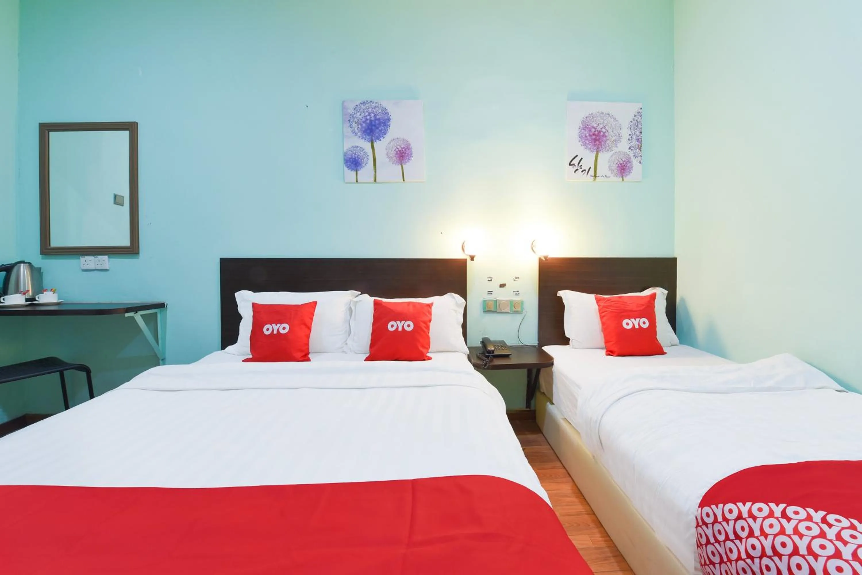 Bedroom, Bed in Hotel O G Home Hotel, Kota Bharu, Kelantan.