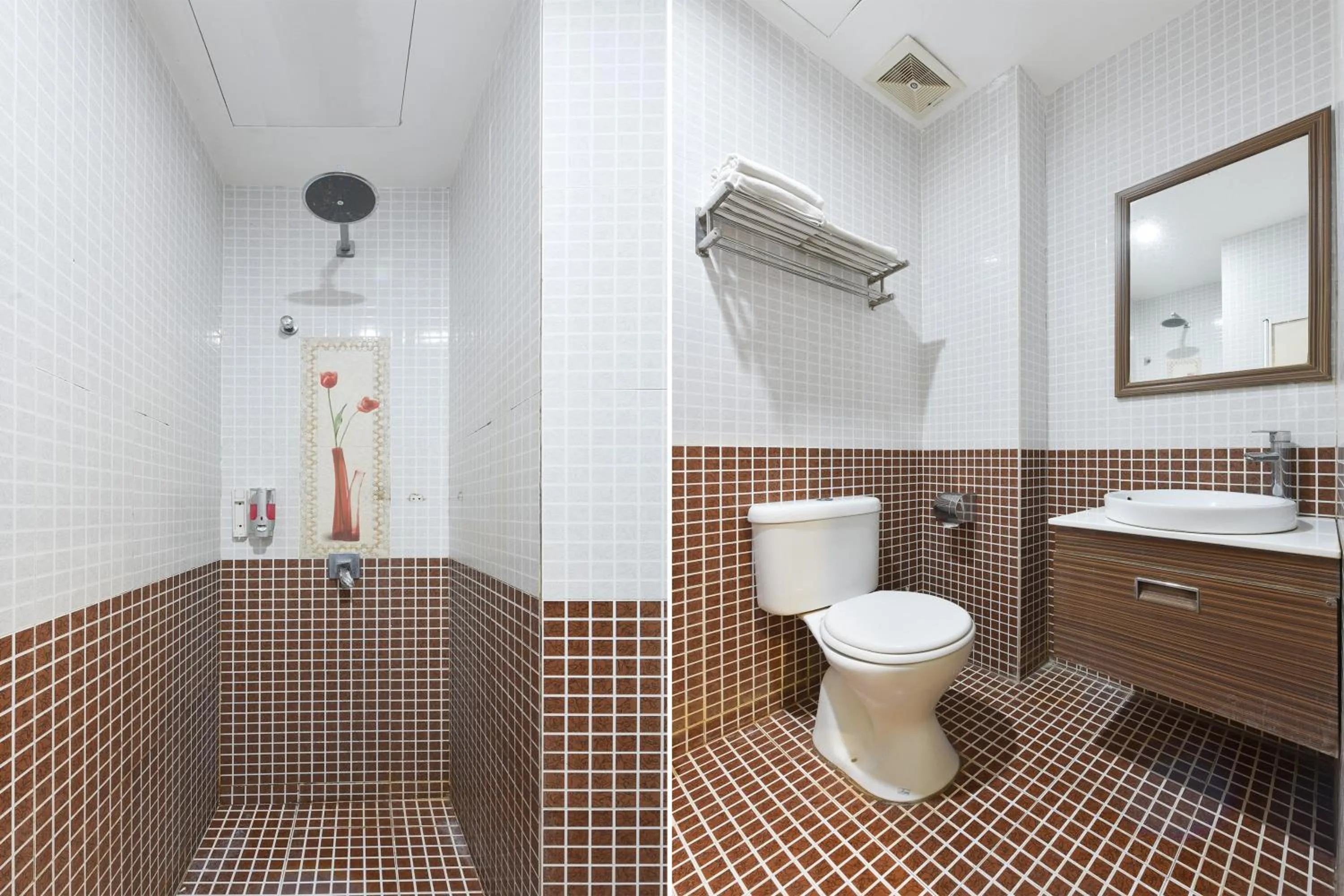 Bathroom in Hotel O G Home Hotel, Kota Bharu, Kelantan.