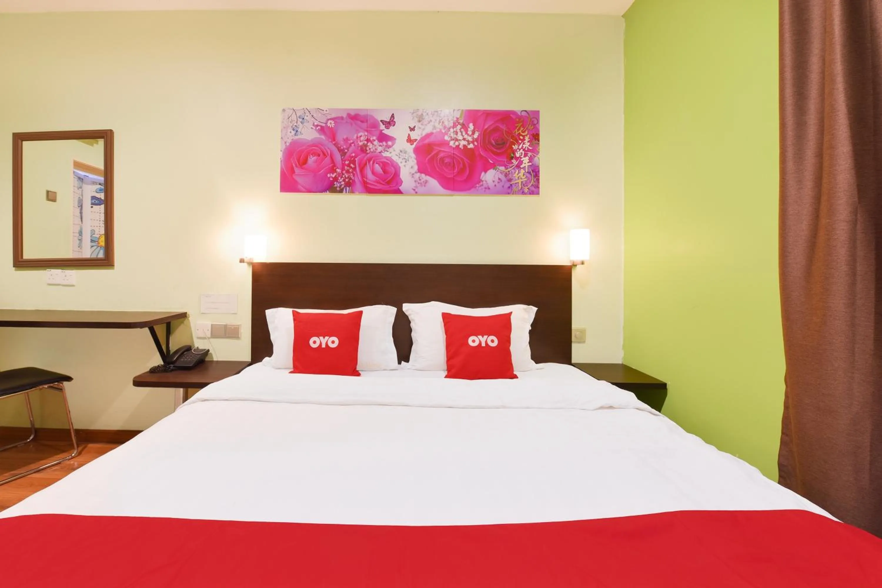 Bedroom, Bed in Hotel O G Home Hotel, Kota Bharu, Kelantan.