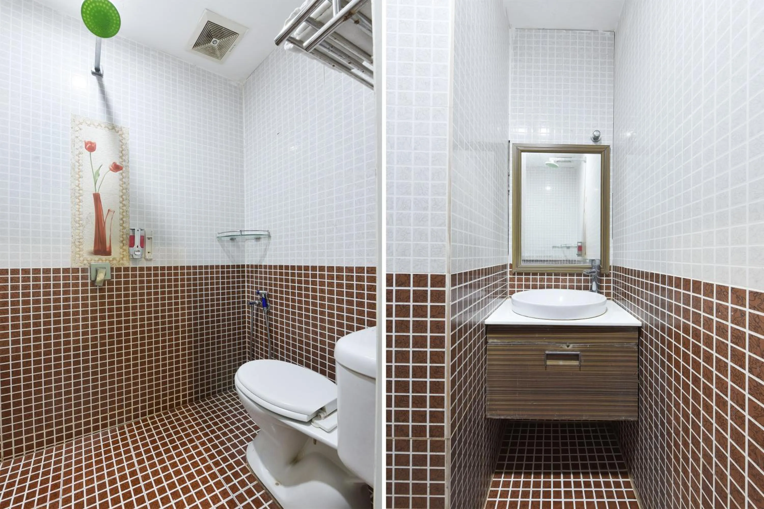 Bathroom in Hotel O G Home Hotel, Kota Bharu, Kelantan.