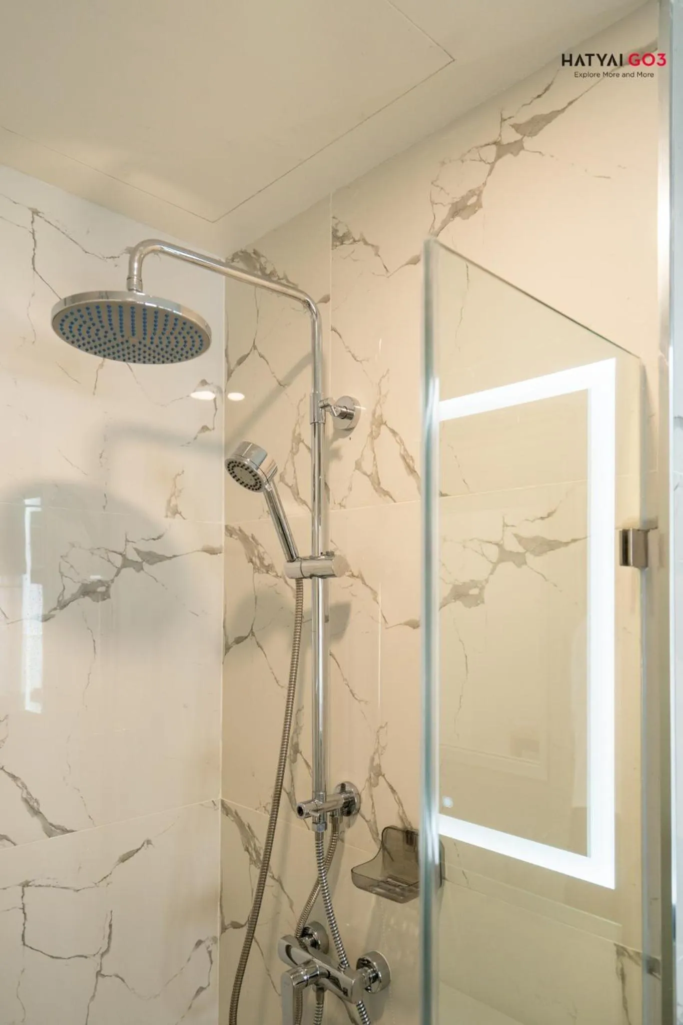 Bathroom in Chinatown Living Hatyai