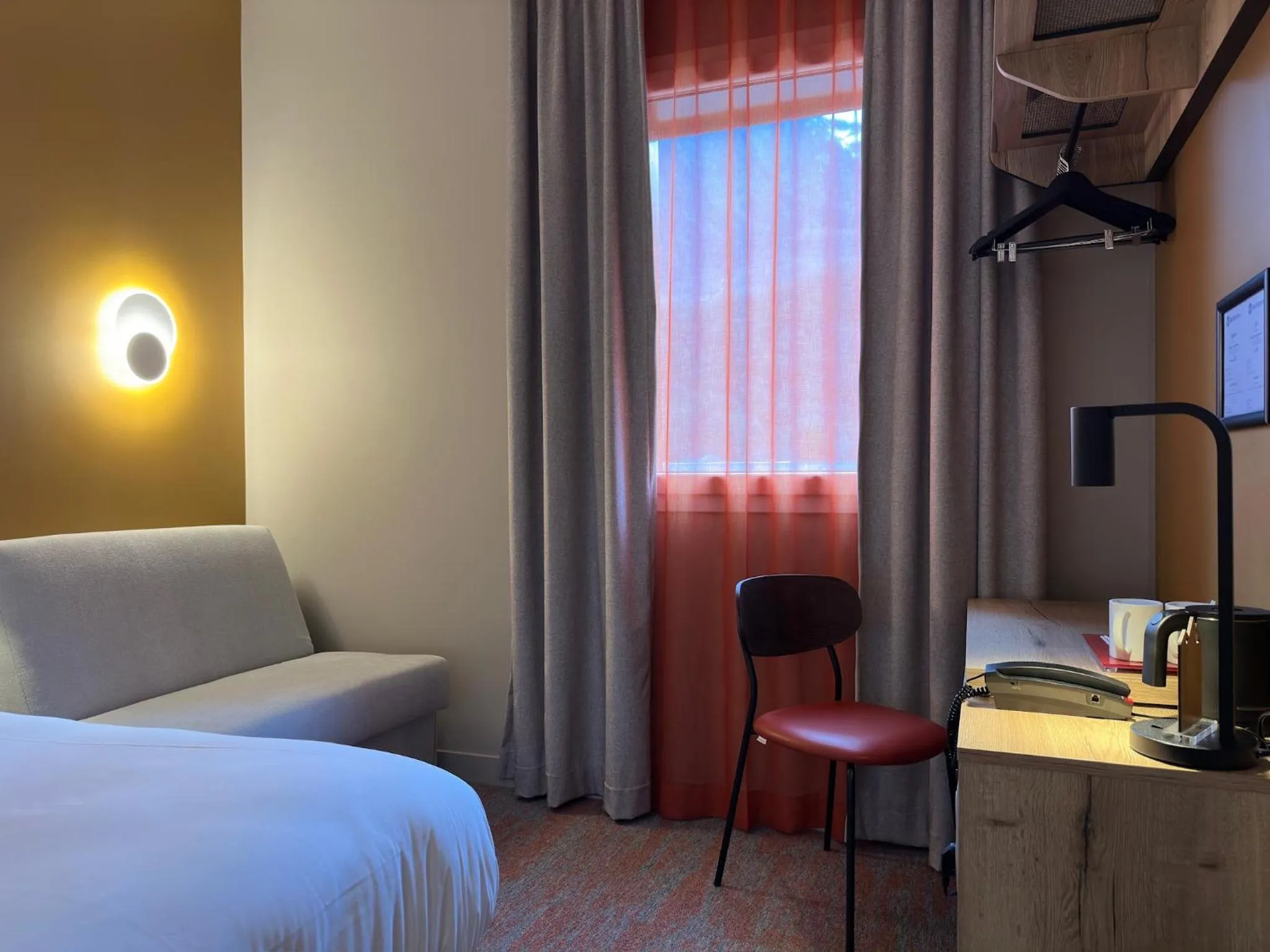 Bed in Best Western Coeur de Maurienne Hotel Restaurant & Spa