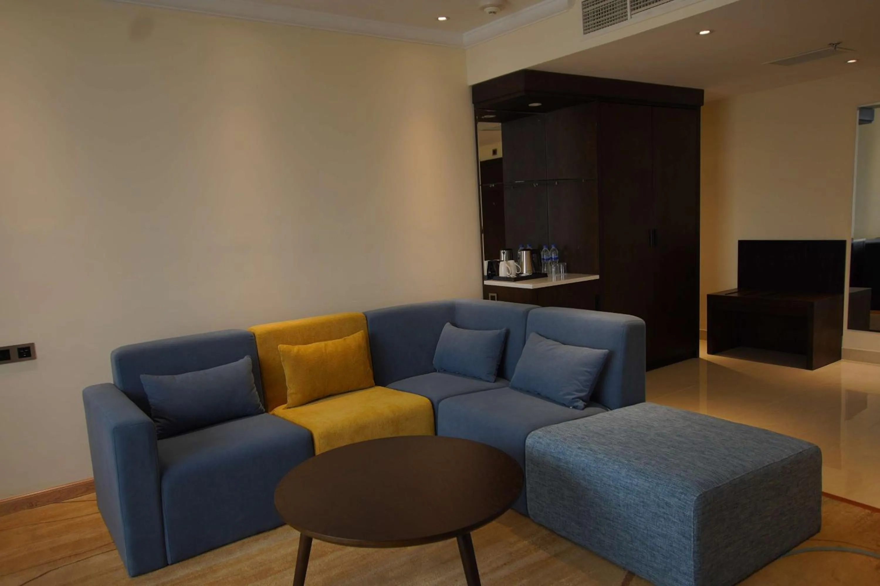 Bedroom in Best Western Premier Dynasty