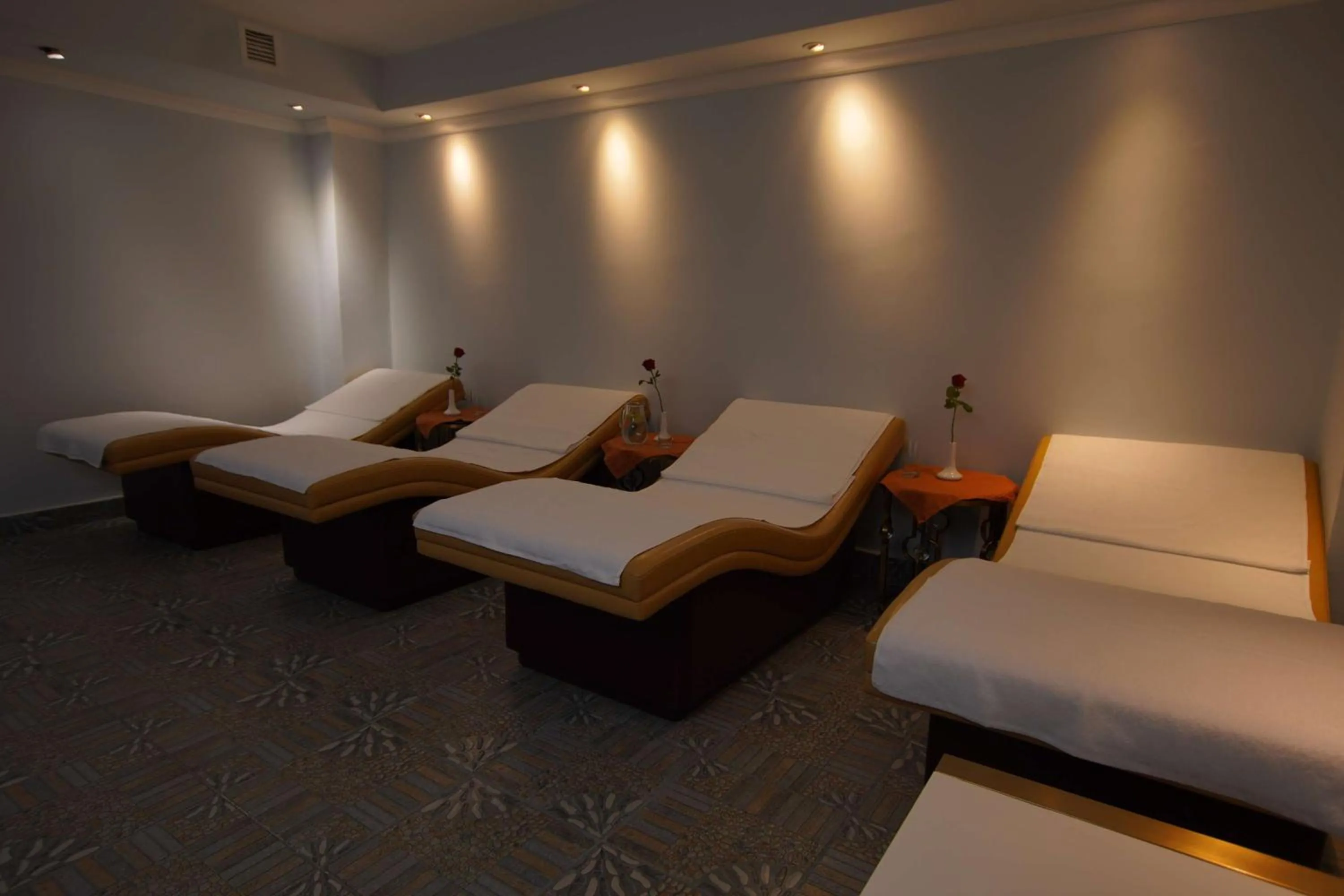 Spa and wellness centre/facilities in Best Western Premier Dynasty