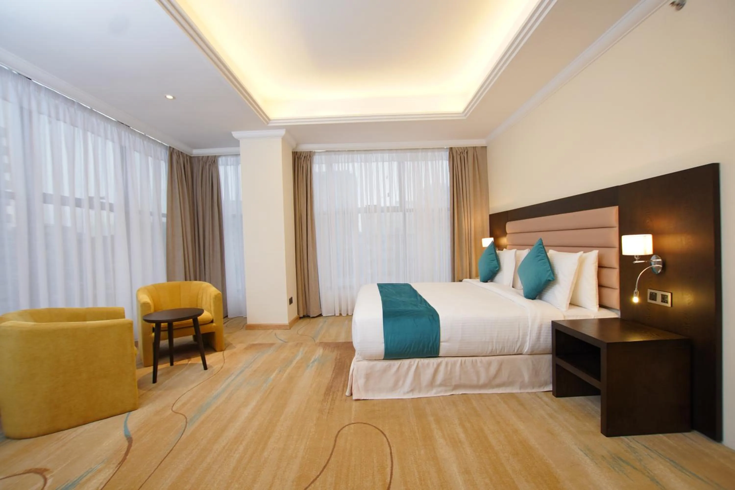 Bedroom, Bed in Best Western Premier Dynasty