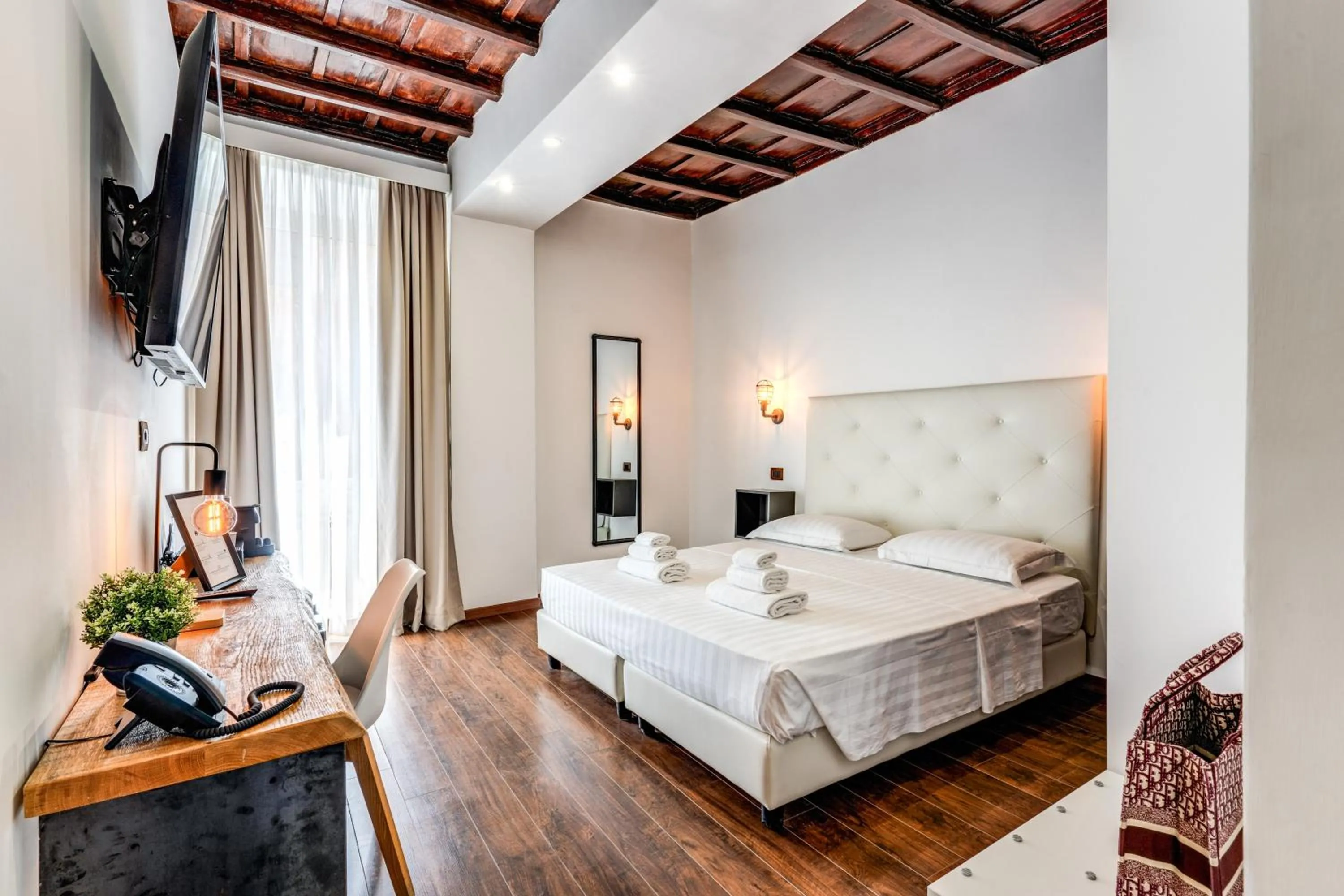 Effe Luxury Palace