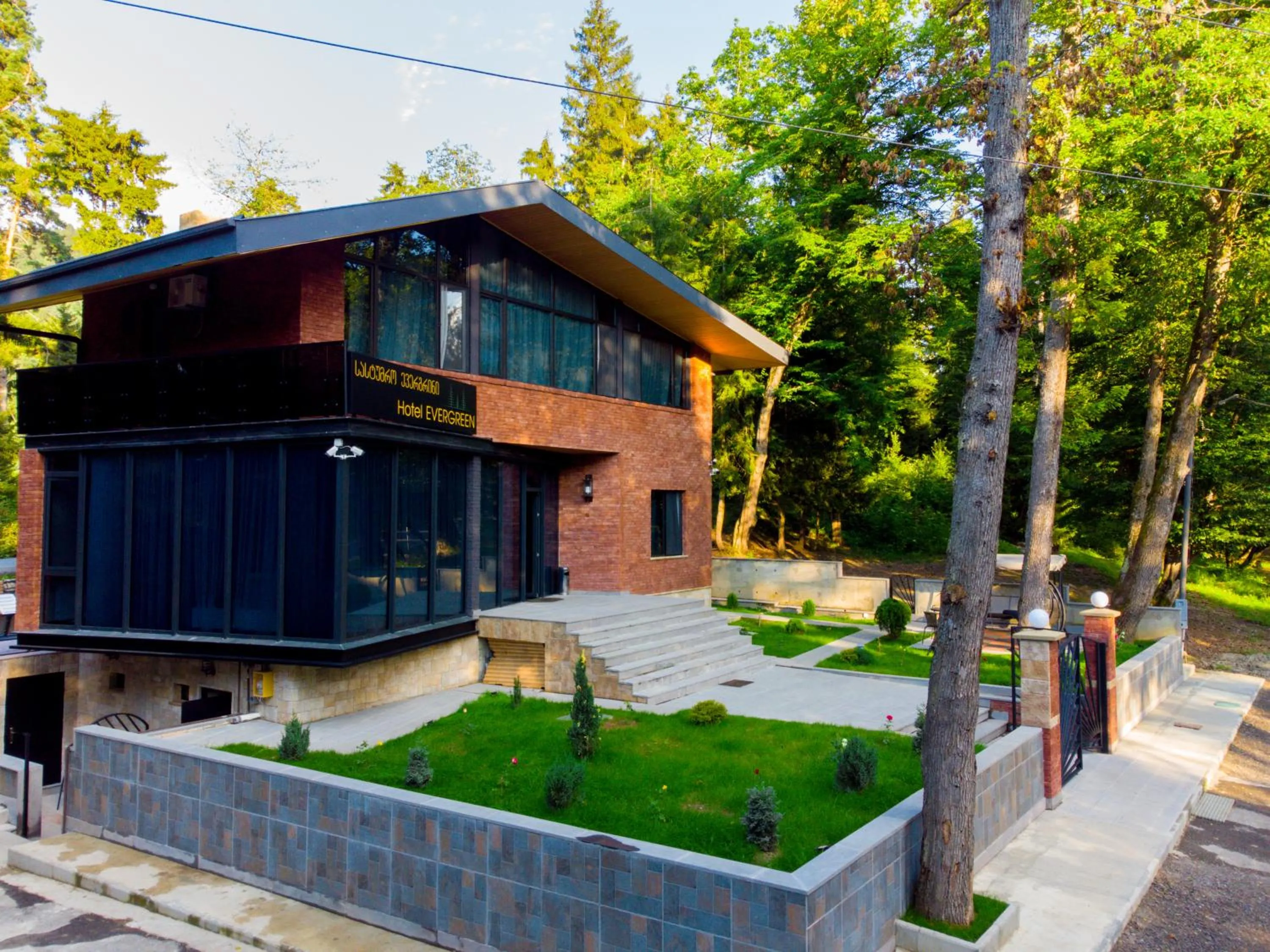 Property building in Hotel Evergreen