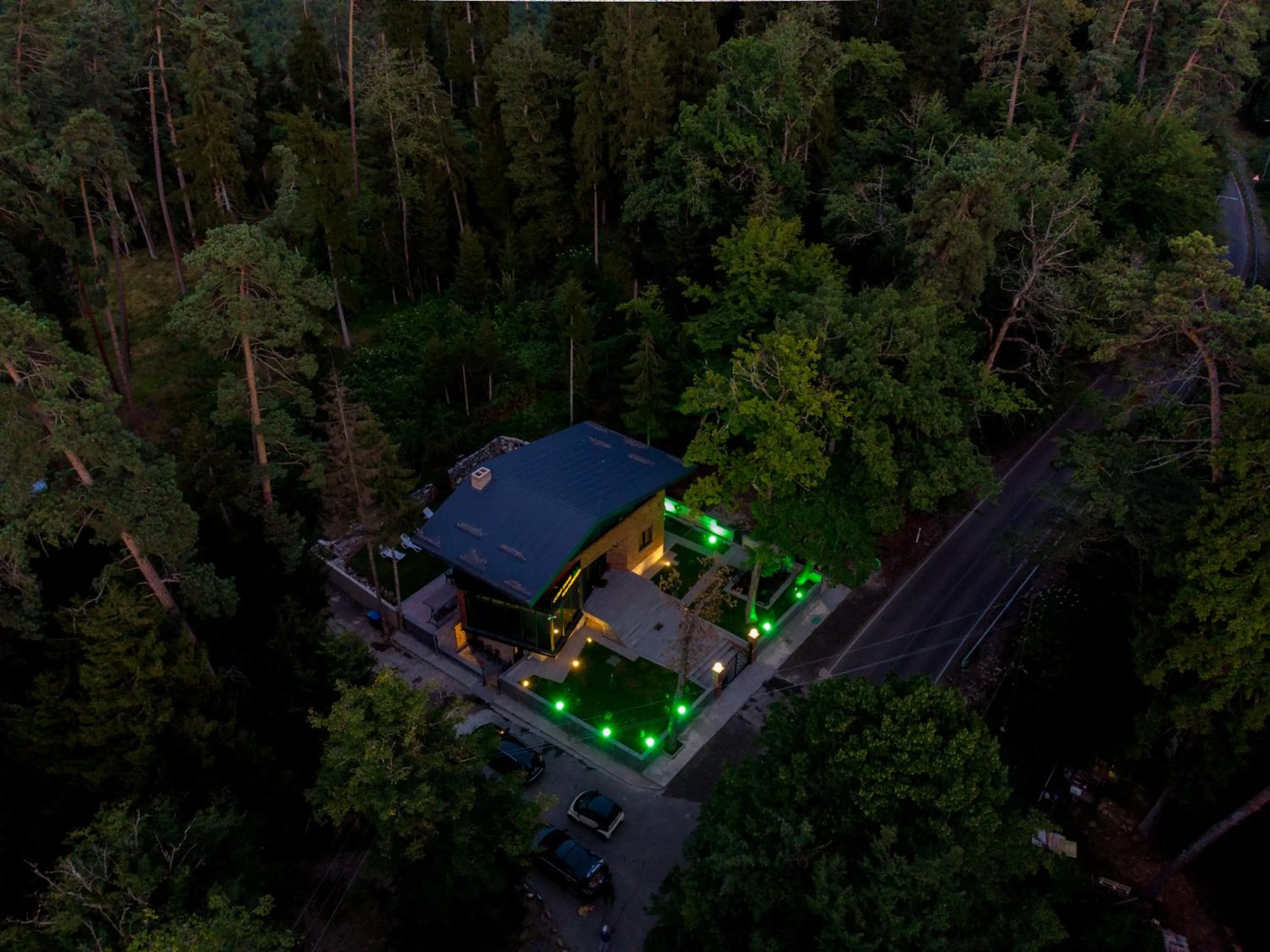 Property building in Hotel Evergreen