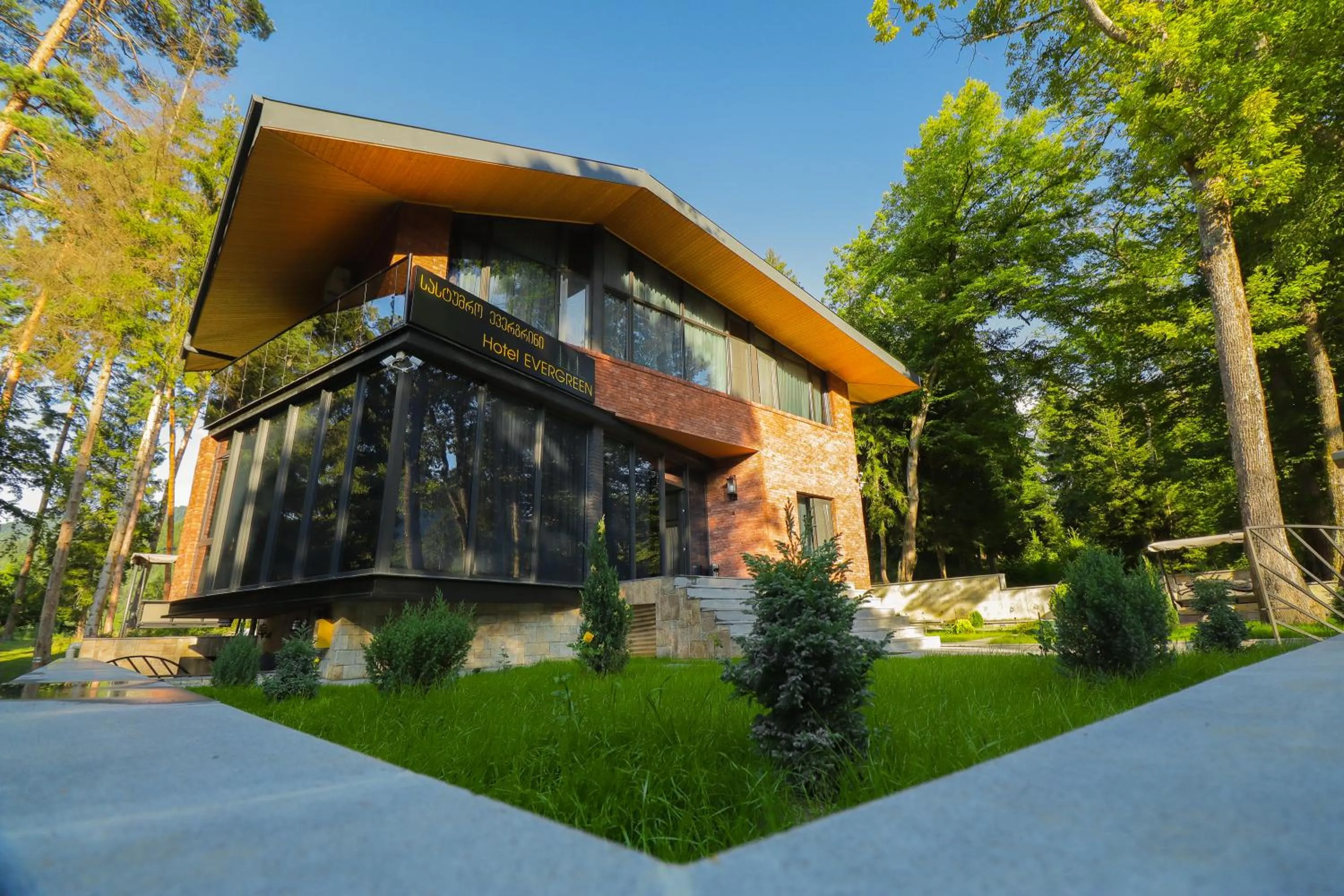 Property building in Hotel Evergreen