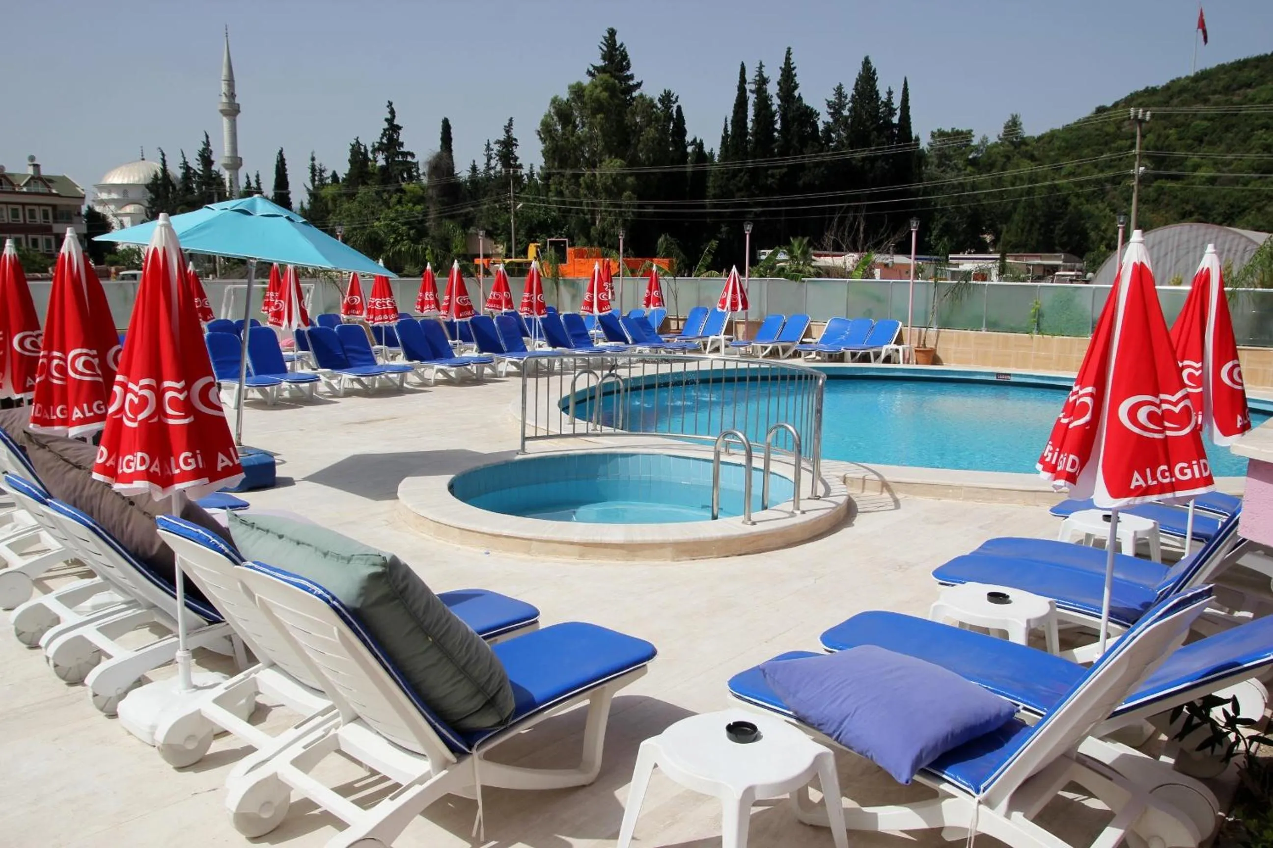 Swimming pool in Rosy Hotel Marmaris