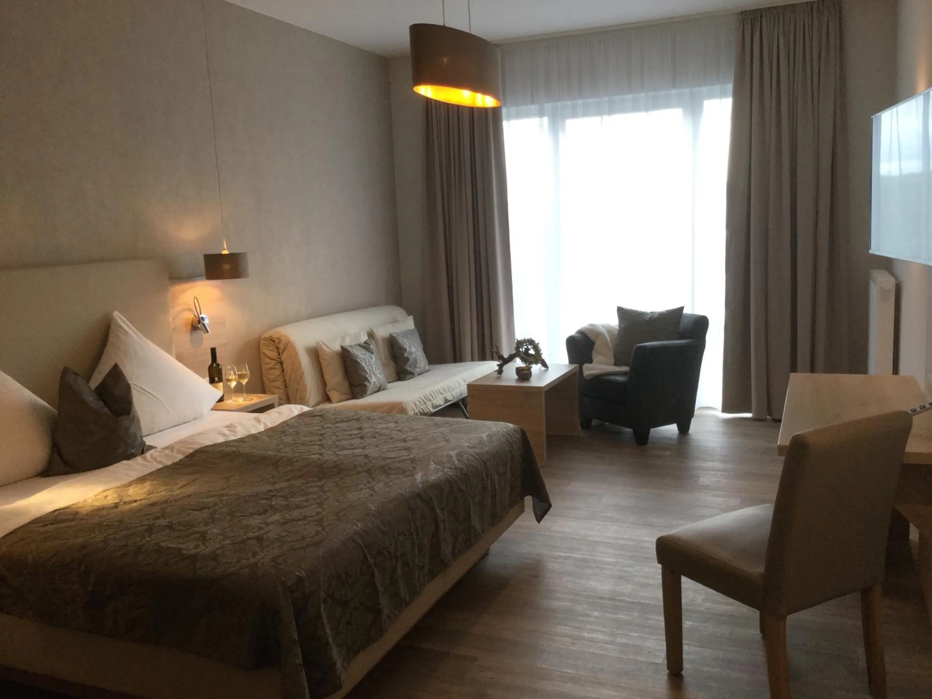 Photo of the whole room, Bed in Weingut Bastian