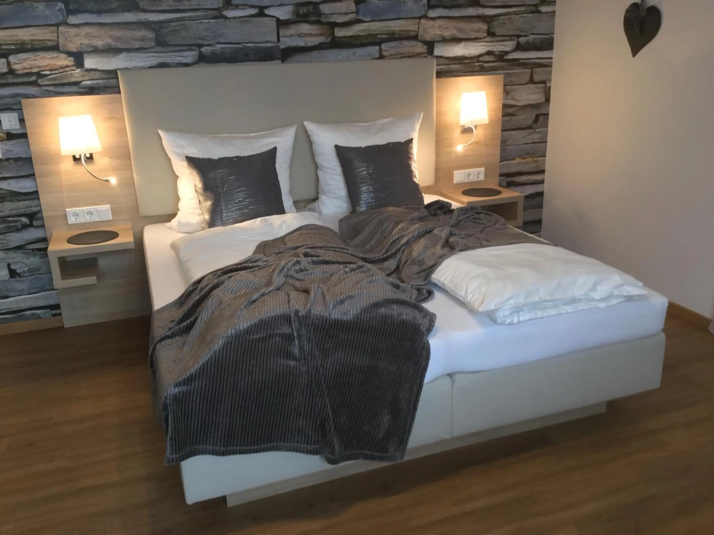 Photo of the whole room, Bed in Weingut Bastian