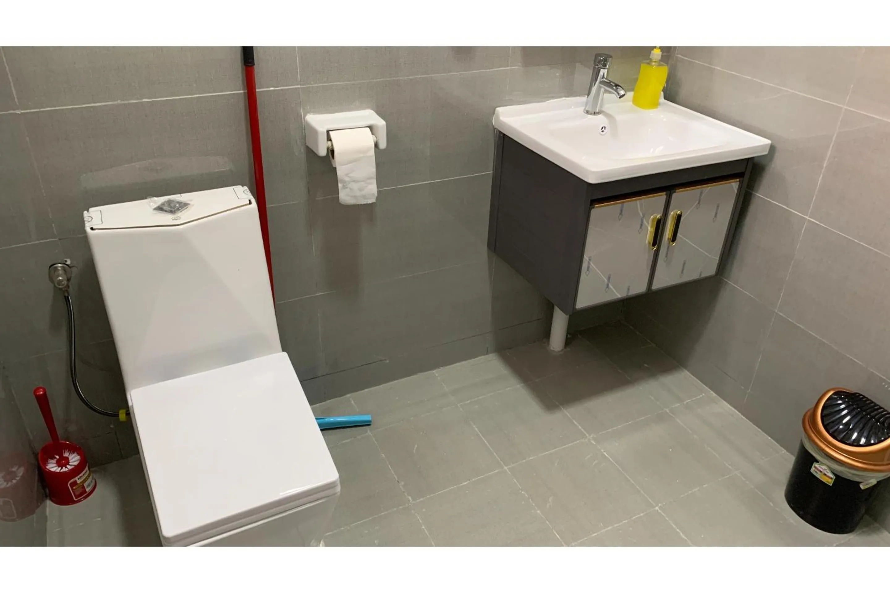 Bathroom in Super OYO 150 Reef Al Khaleej Resort