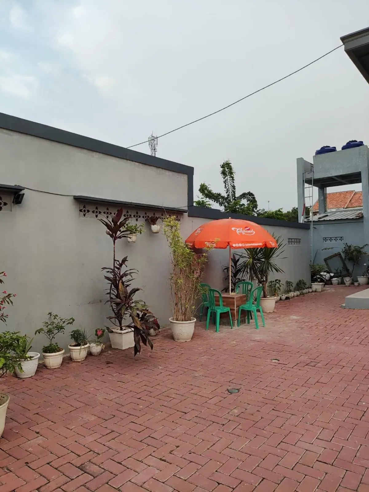 Property building in Hotel Cibening