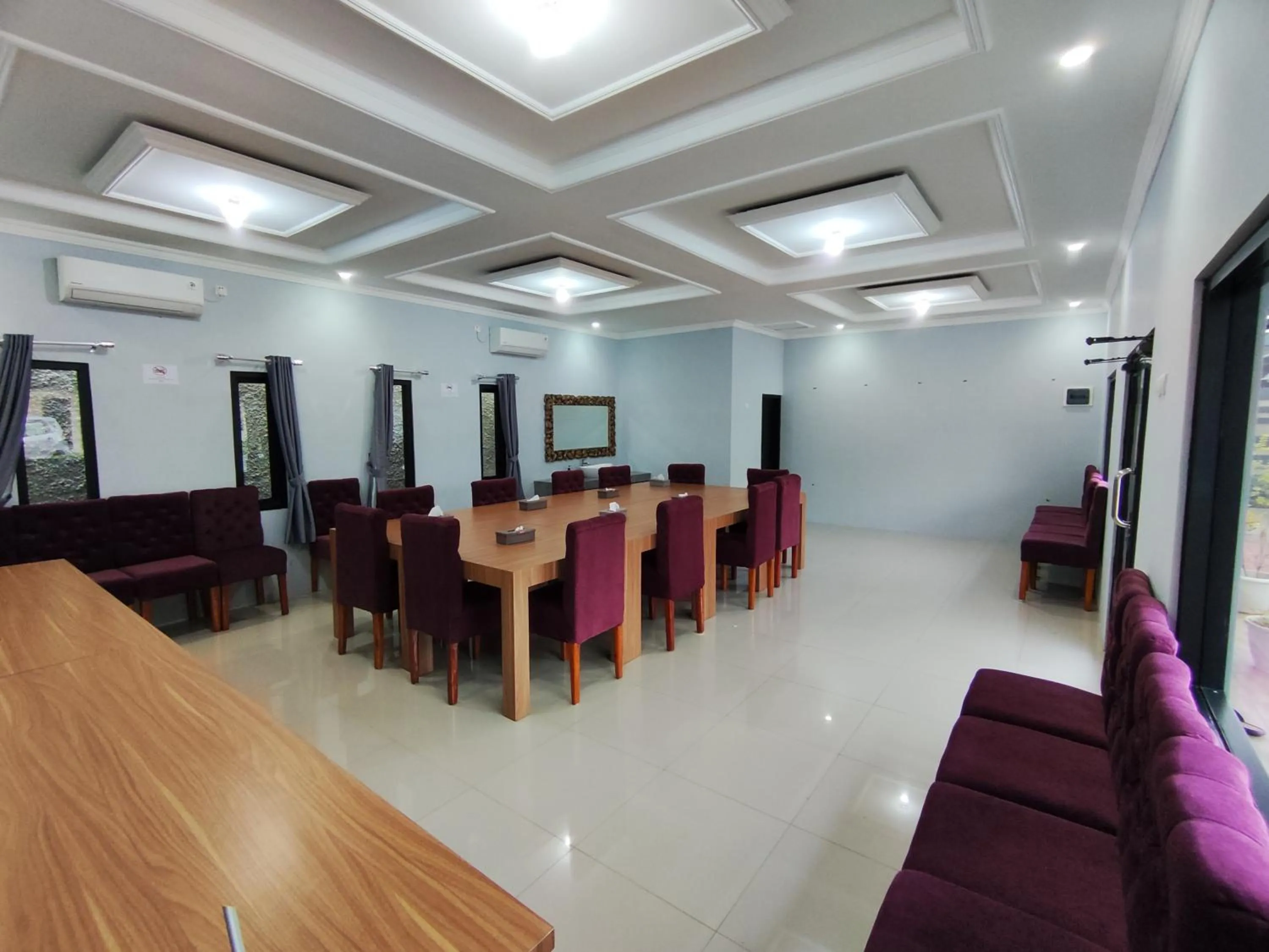 Property building in Hotel Cibening