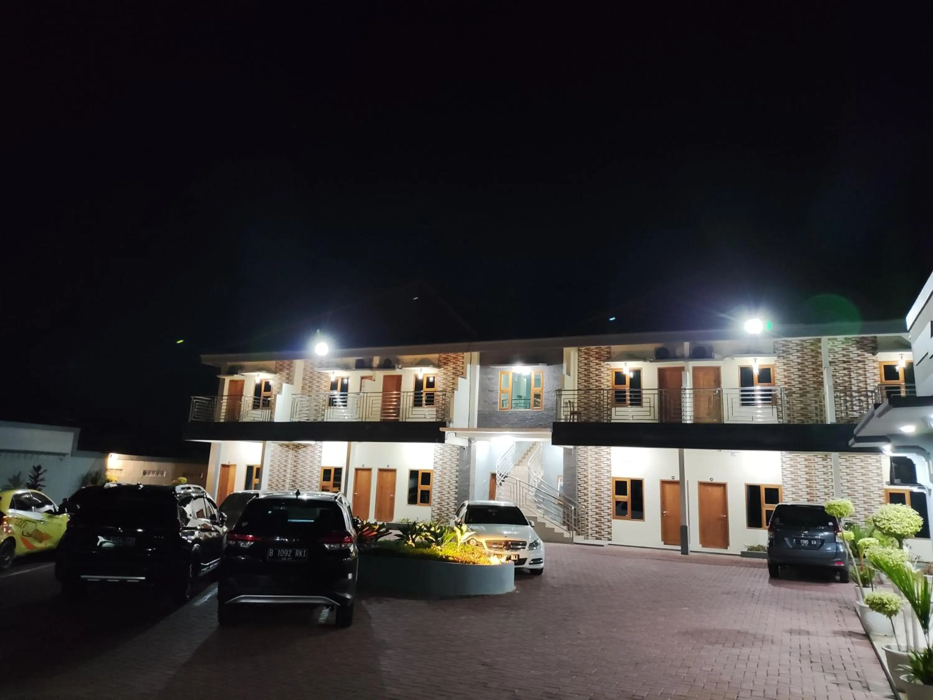 Property building in Hotel Cibening