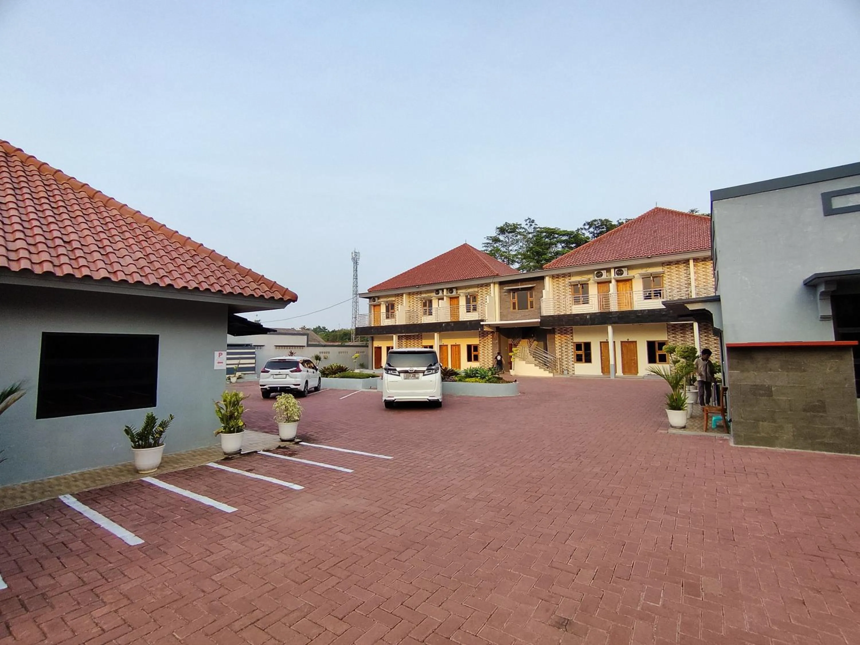 Property building in Hotel Cibening