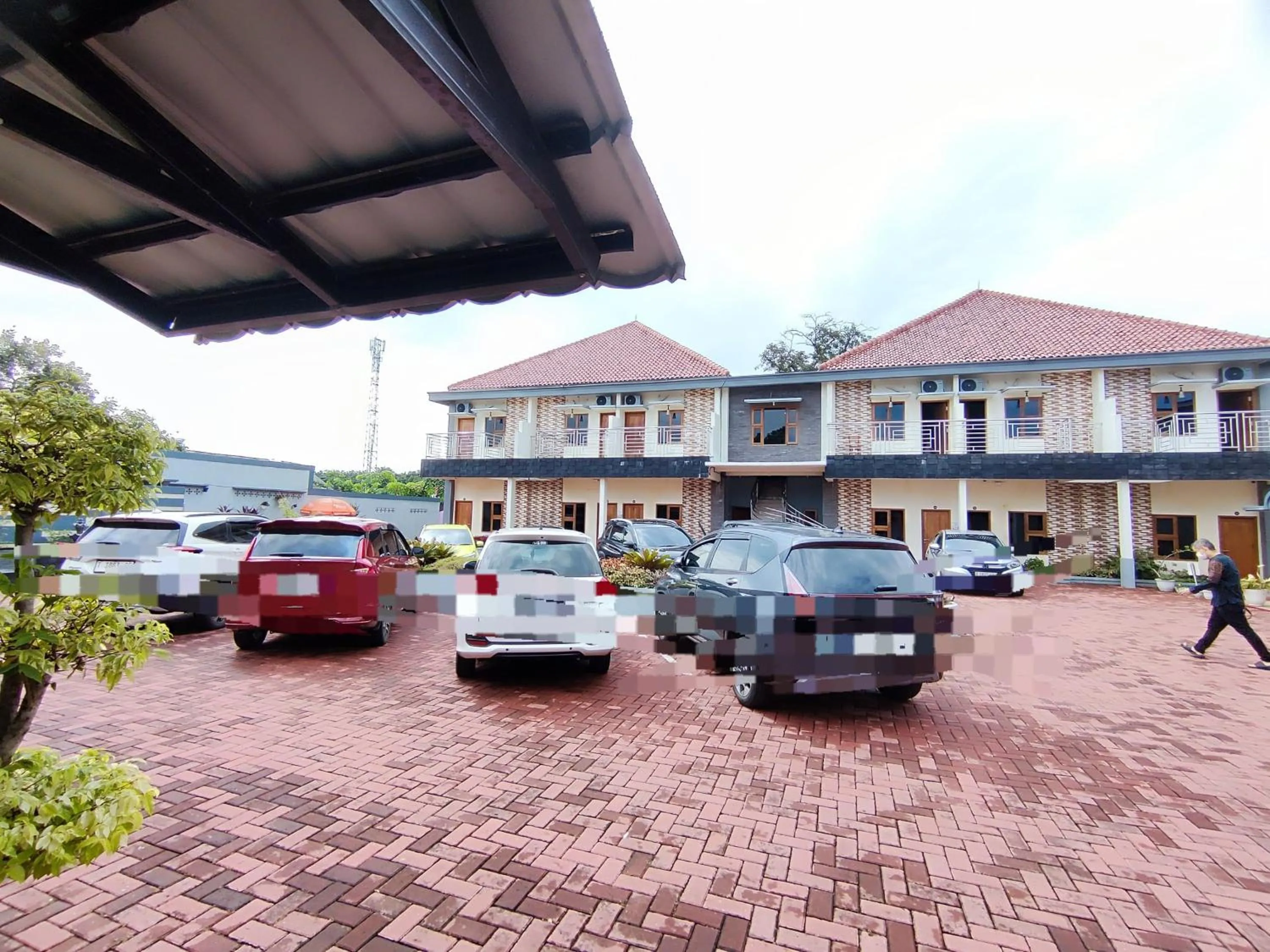 Property building in Hotel Cibening