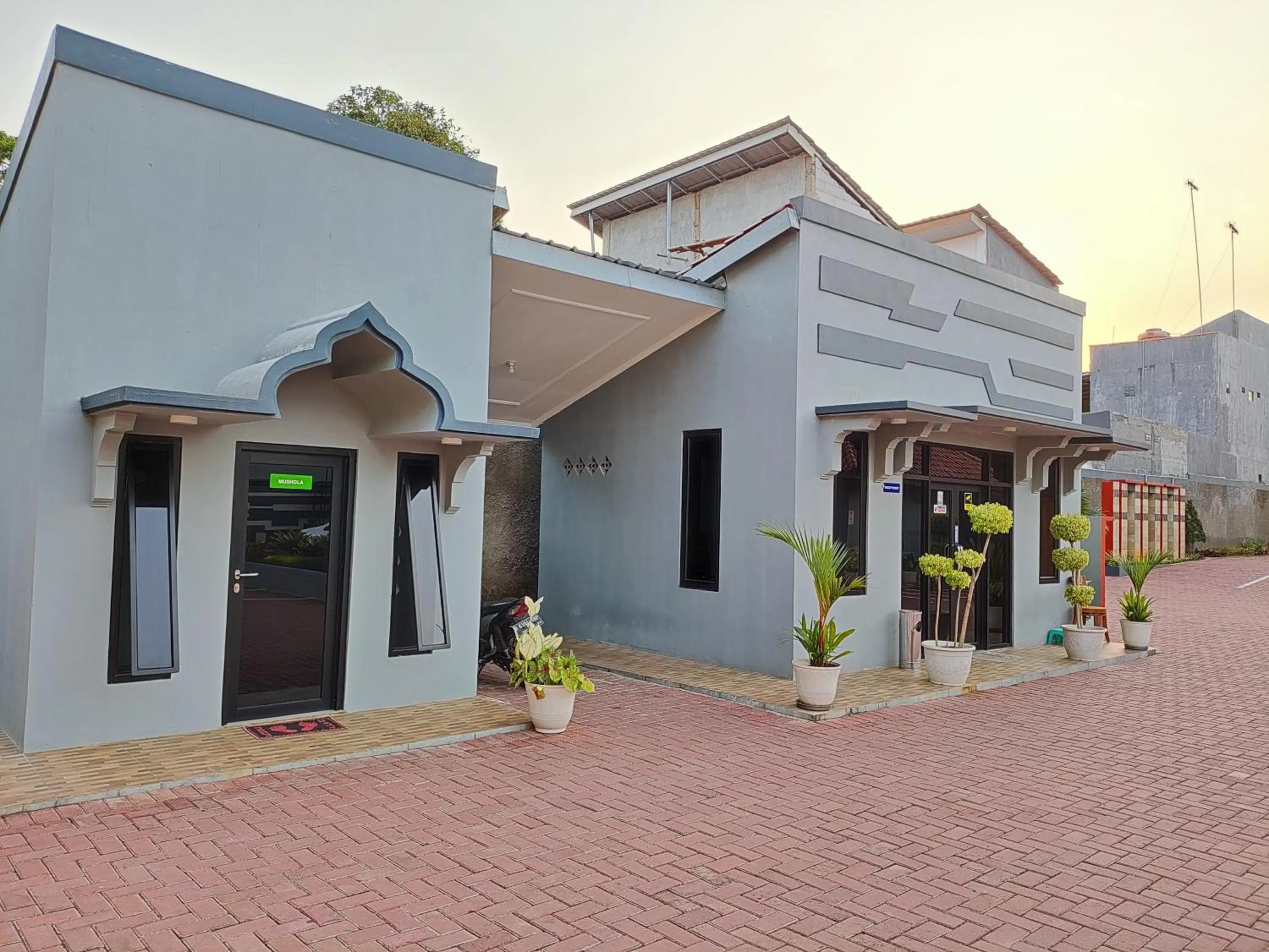 Property building in Hotel Cibening