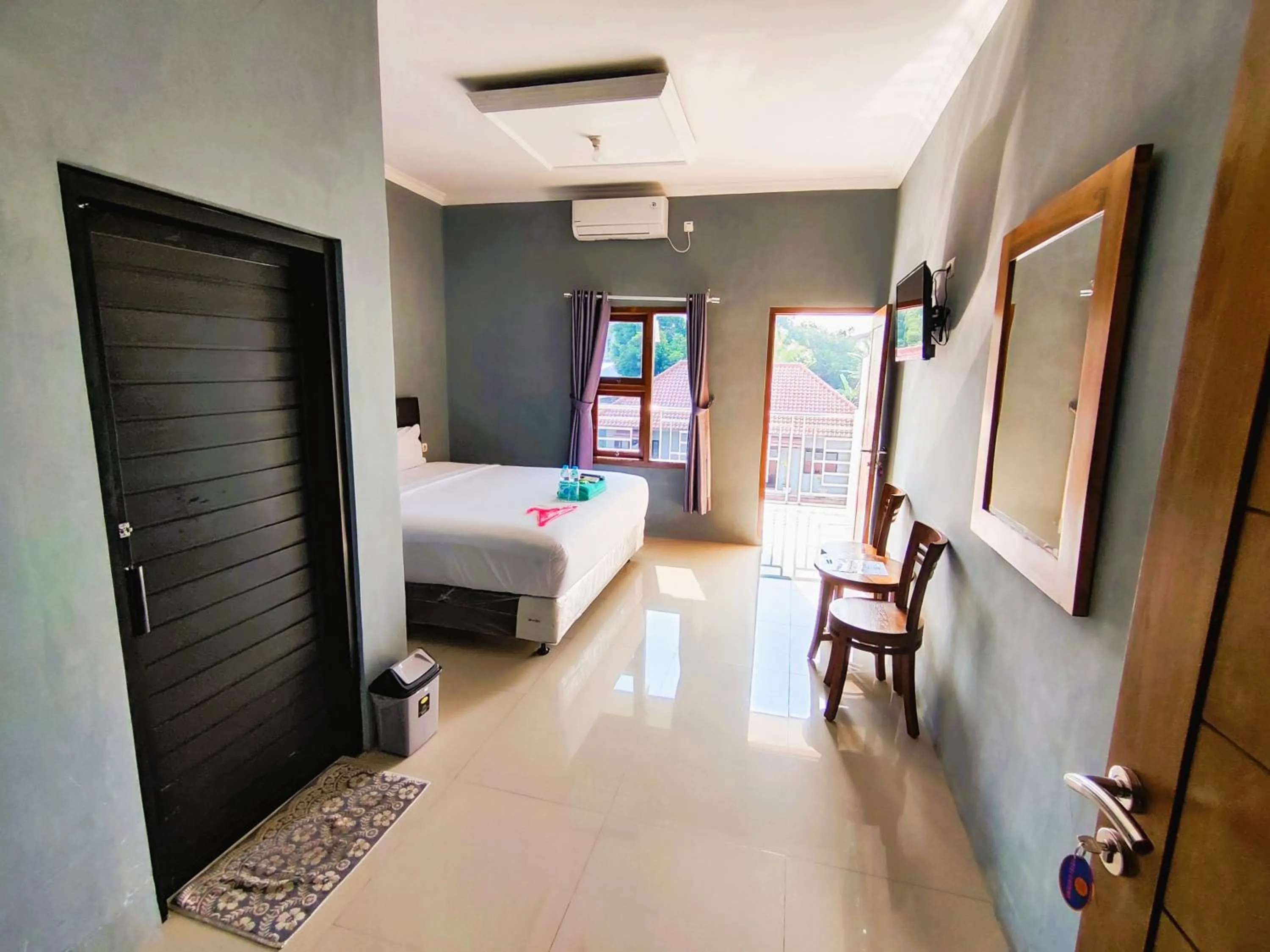 Bedroom, Bed in Hotel Cibening